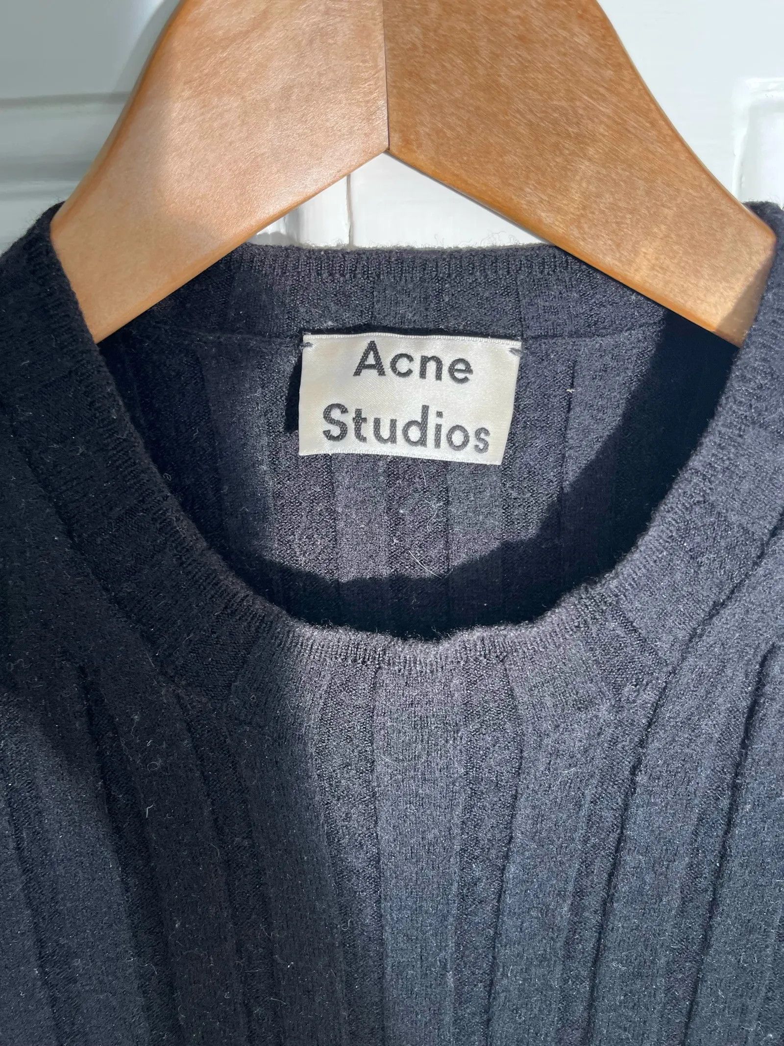 Acne Studios Acne Studios Carin Merino Sweater Size S / US 4 / IT 40 - 2 Thumbnail