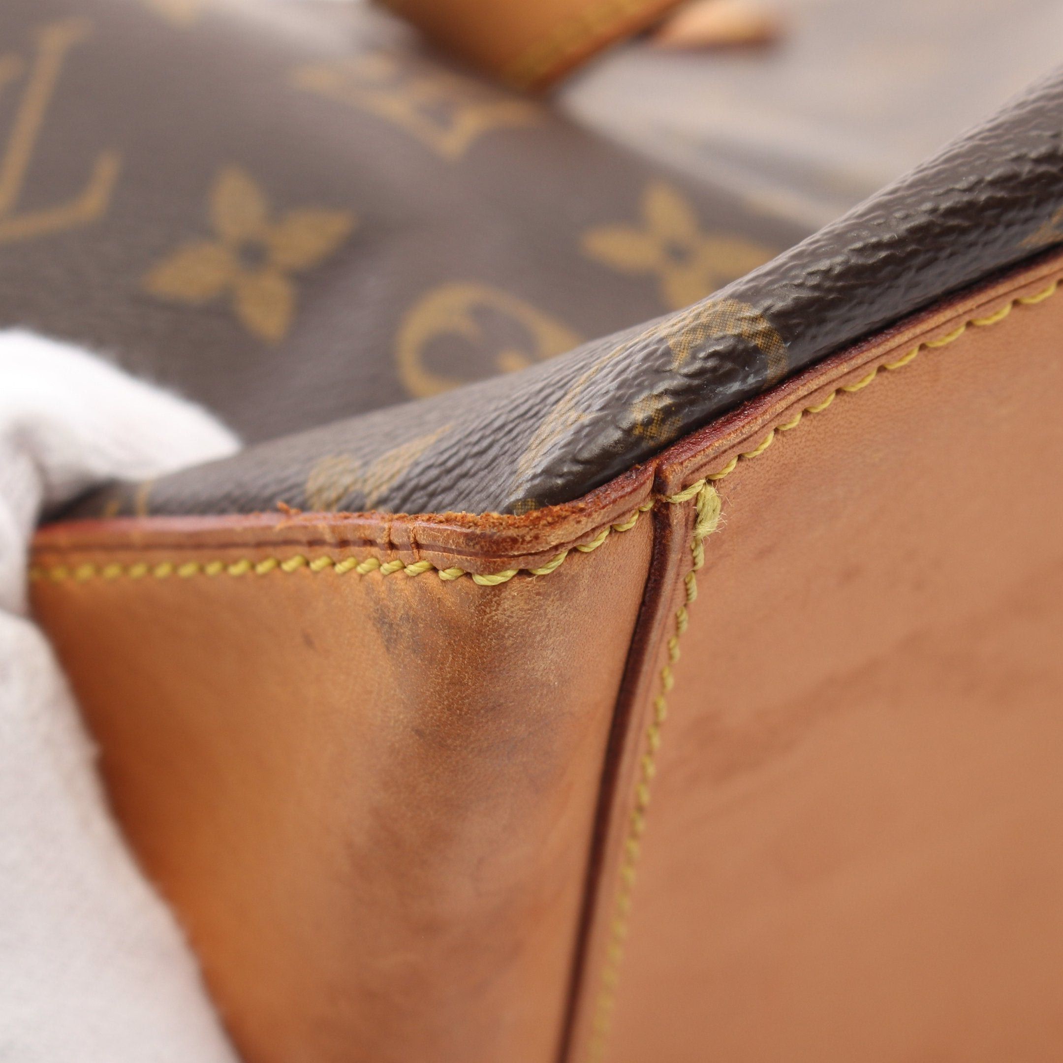 Louis Vuitton Louis Vuitton Kabamezo Monogram Shoulder Bag Tote Leather Brown Size ONE SIZE - 8 Thumbnail