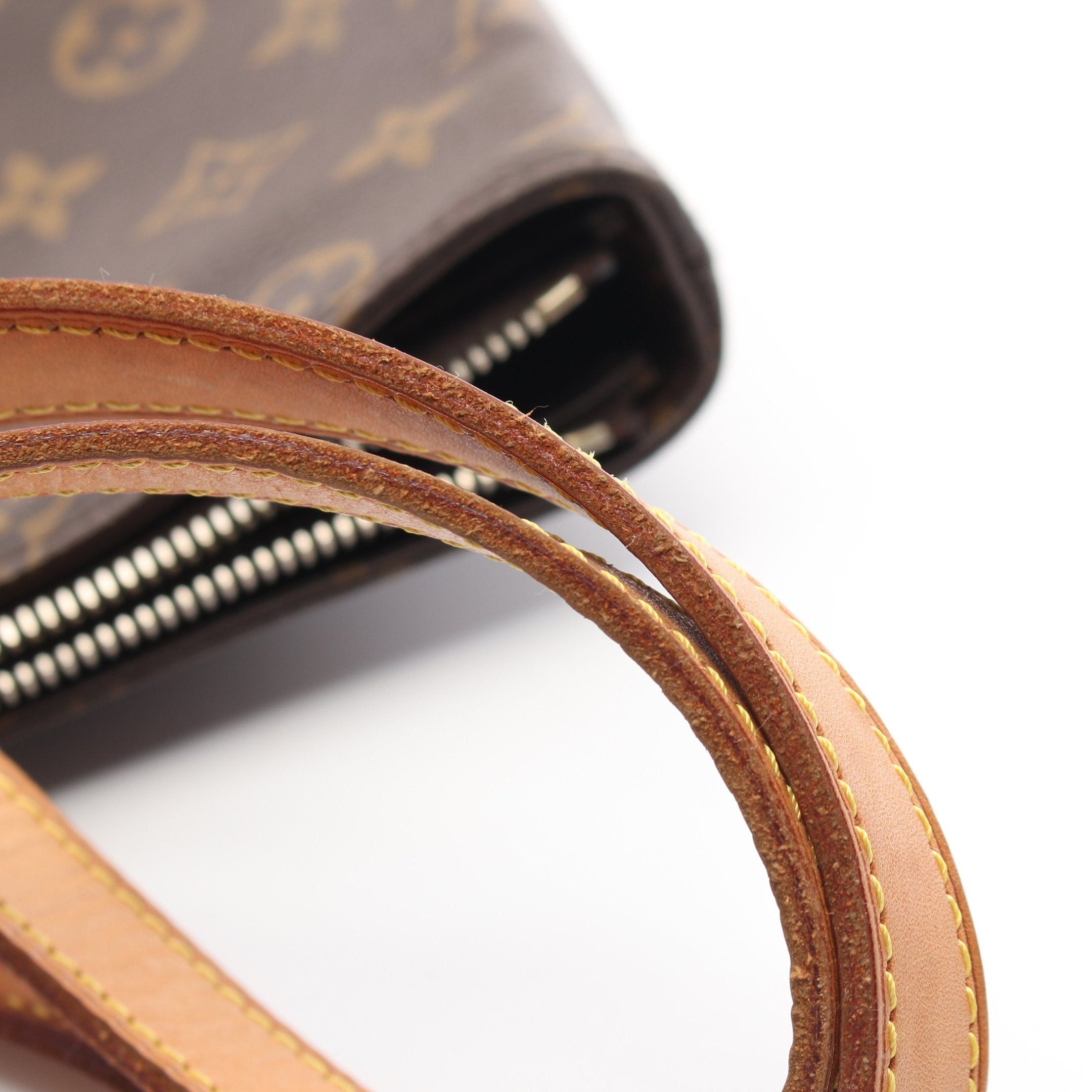 Louis Vuitton Louis Vuitton Kabamezo Monogram Shoulder Bag Tote Leather Brown Size ONE SIZE - 12 Thumbnail