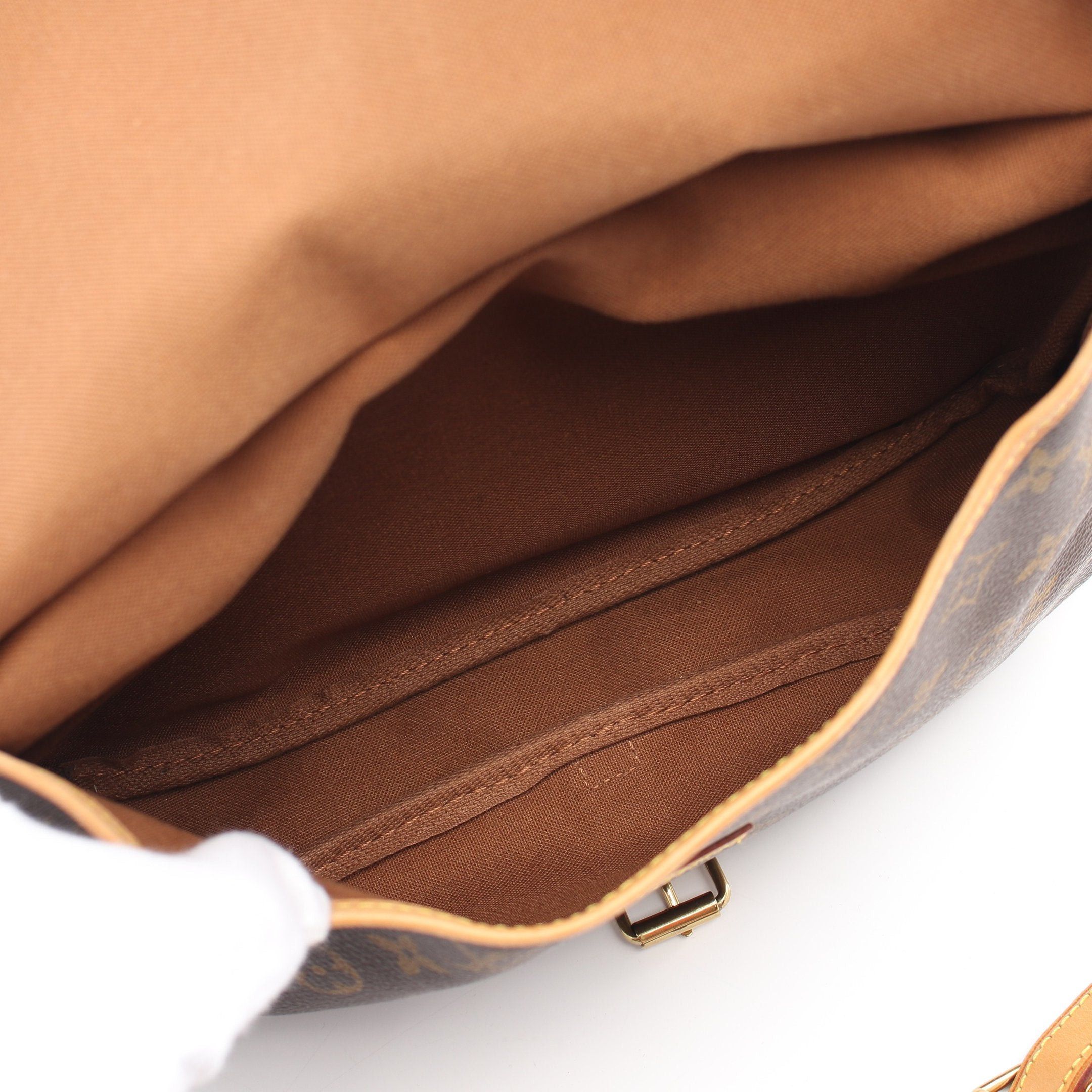 Louis Vuitton Louis Vuitton Saumur 30 Monogram Shoulder Bag Leather Brown Size ONE SIZE - 3 Thumbnail