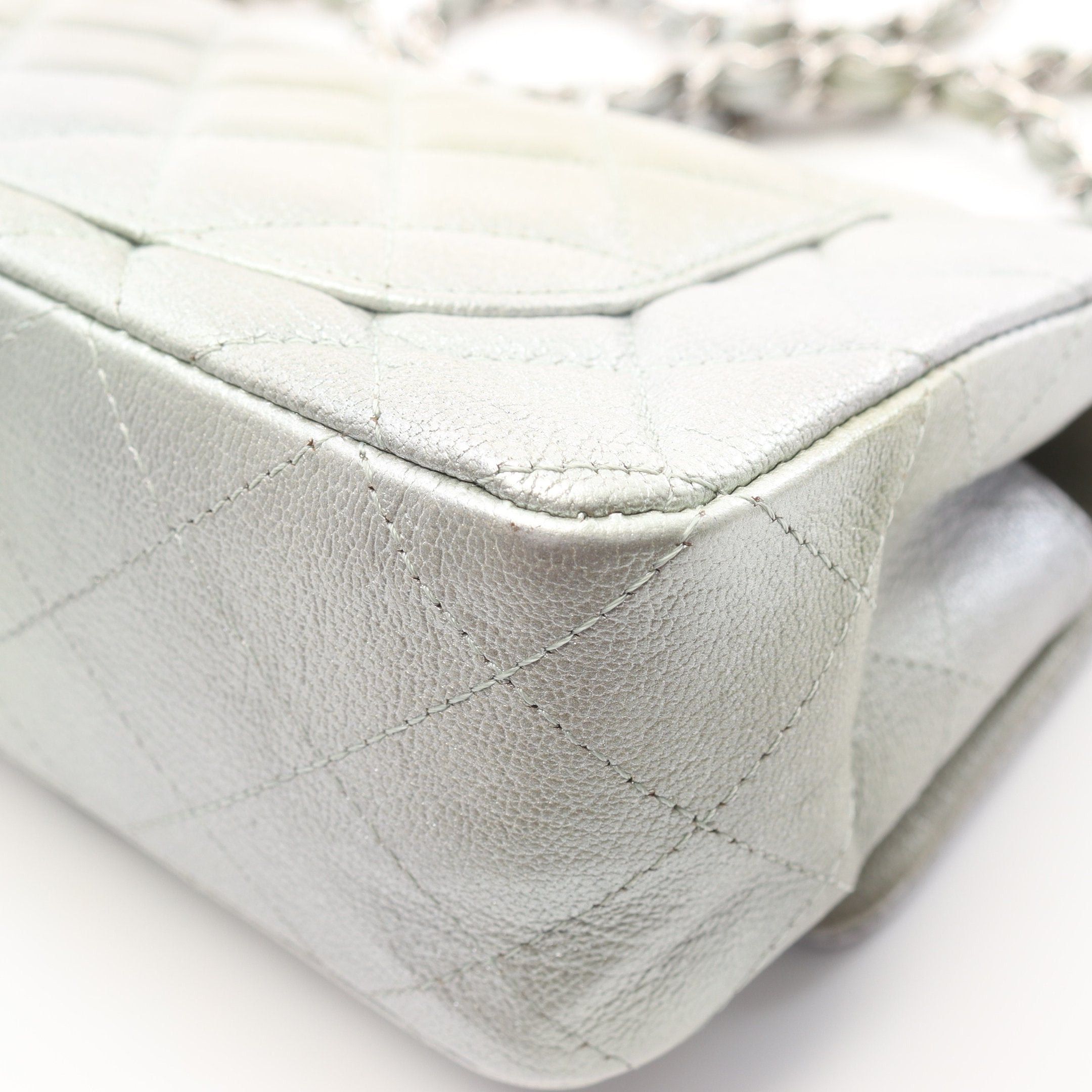 Chanel Chanel Mini Matelasse 20 Chain Shoulder Bag Leather Silver Light Green Hardware Gradation Size ONE SIZE - 7 Thumbnail