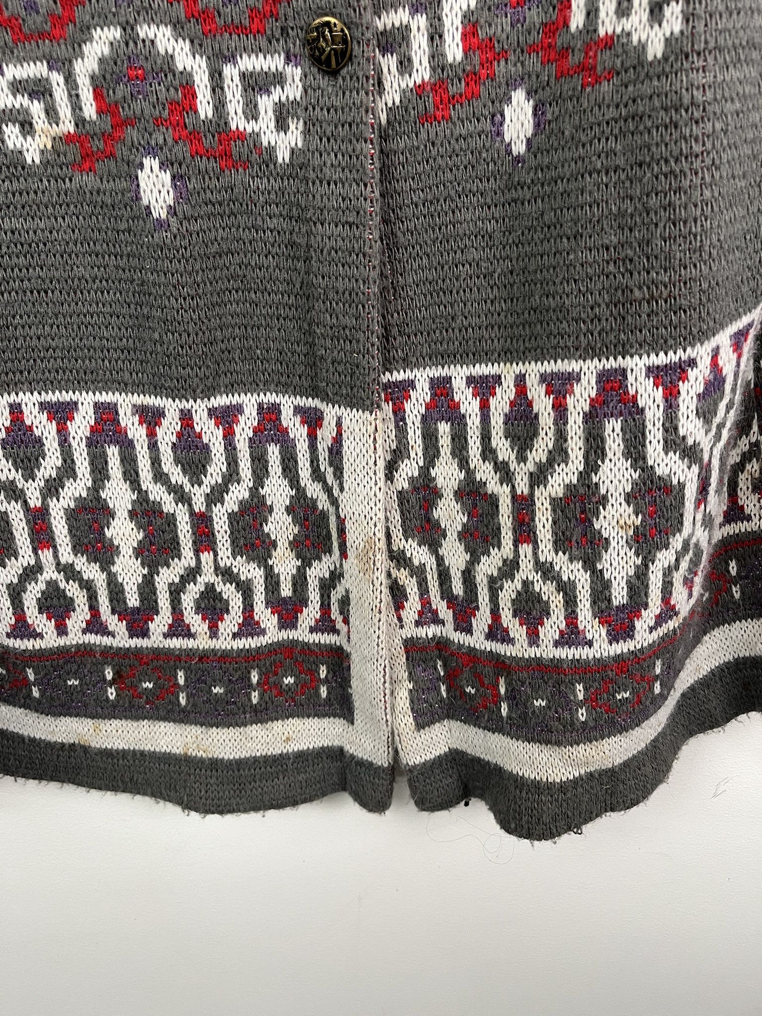 Coogi Vintage Sweater 1990s Rosevelt Symbol Pattern Knit Cardigan Poncho Size US L / EU 52-54 / 3 - 3 Thumbnail