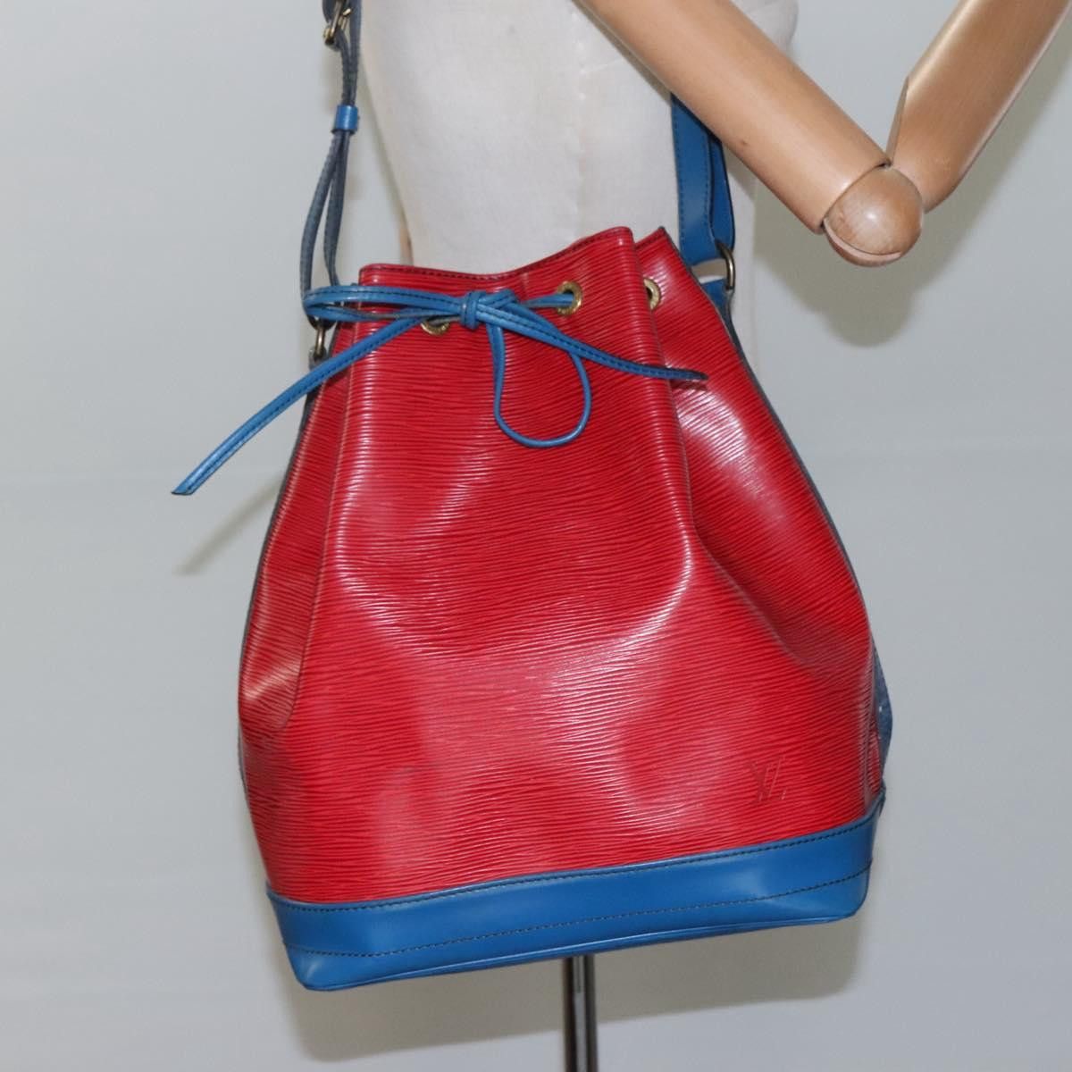 Louis Vuitton Noe Red Leather Shoulder Bag (Pre-Owned) Size ONE SIZE - 14 Thumbnail