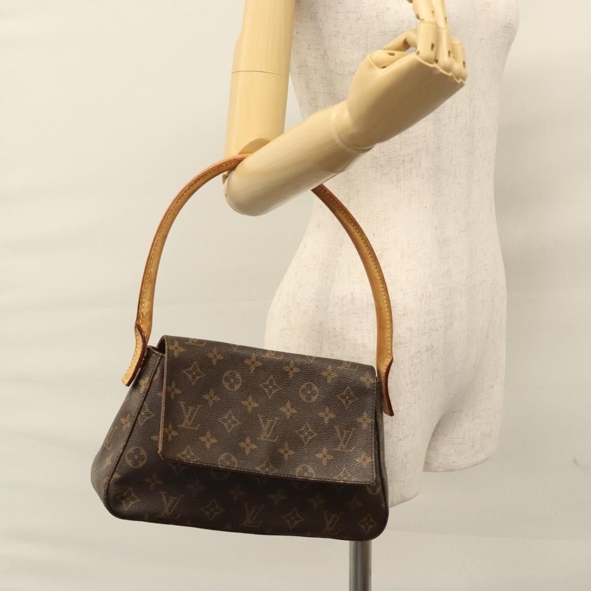 Louis Vuitton Looping Multicolour Canvas Shoulder Bag (Pre-Owned) Size ONE SIZE - 17 Thumbnail
