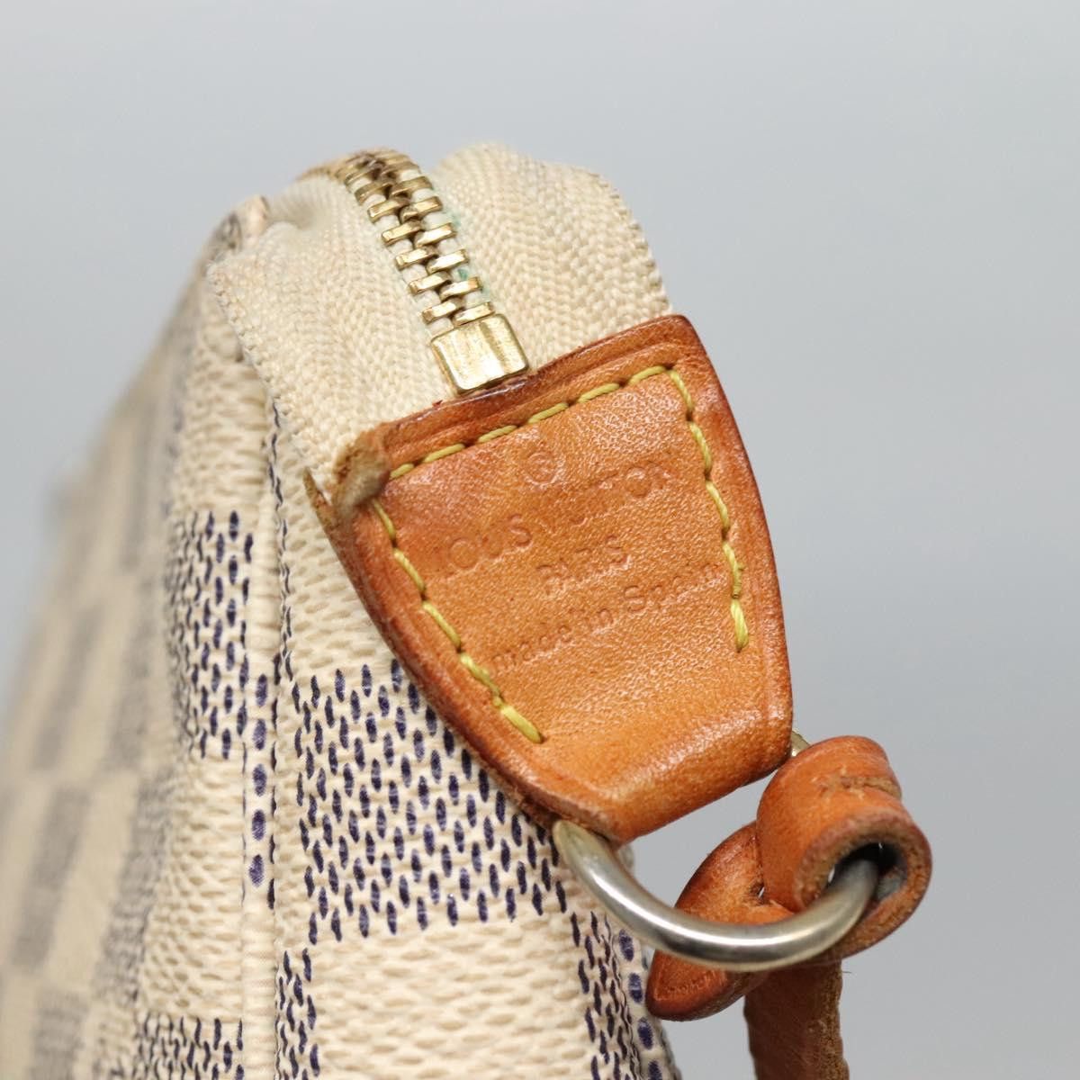 Louis Vuitton Pochette Accessoire White Canvas Clutch Bag (Pre-Owned) Size ONE SIZE - 14 Thumbnail