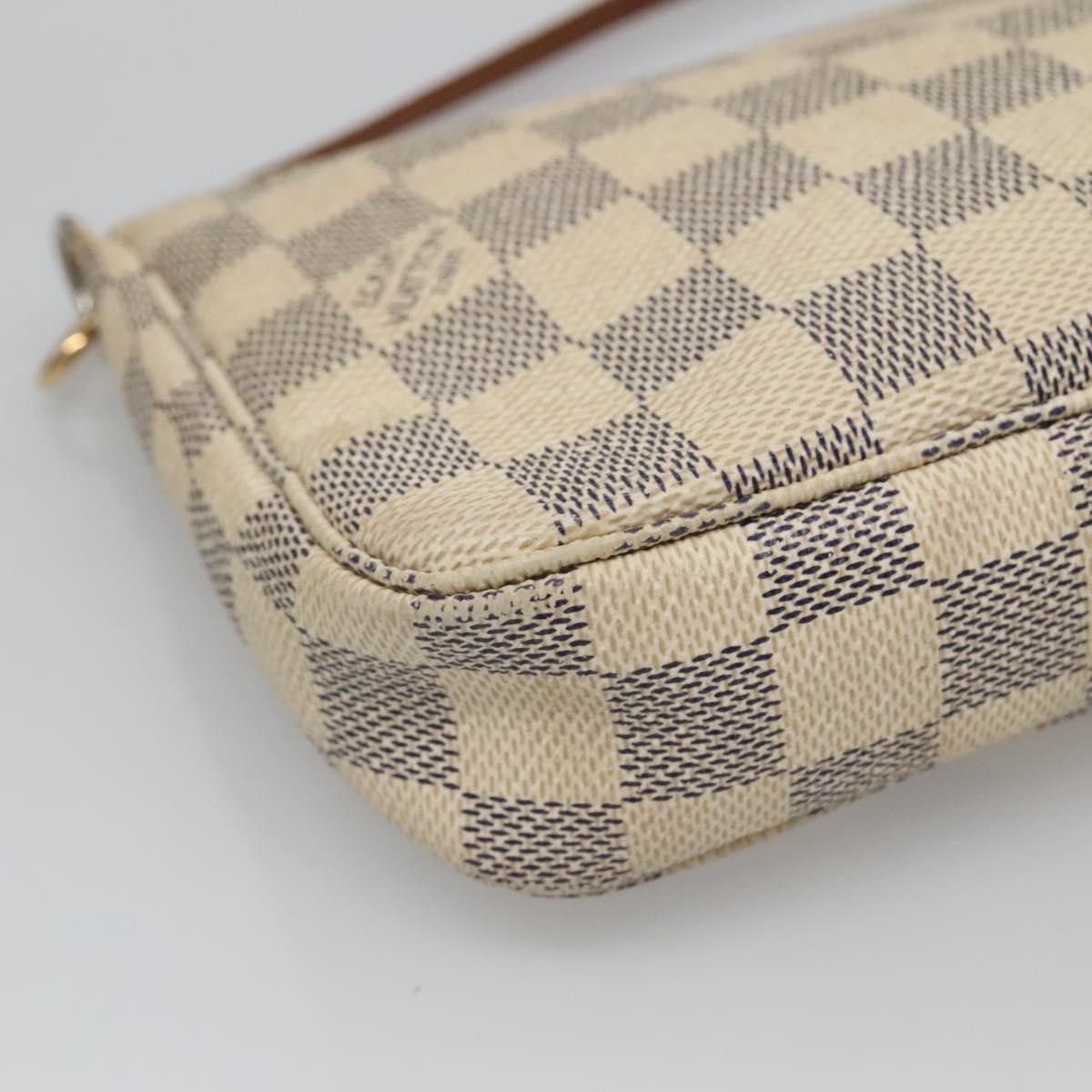 Louis Vuitton Pochette Accessoire White Canvas Clutch Bag (Pre-Owned) Size ONE SIZE - 6 Thumbnail