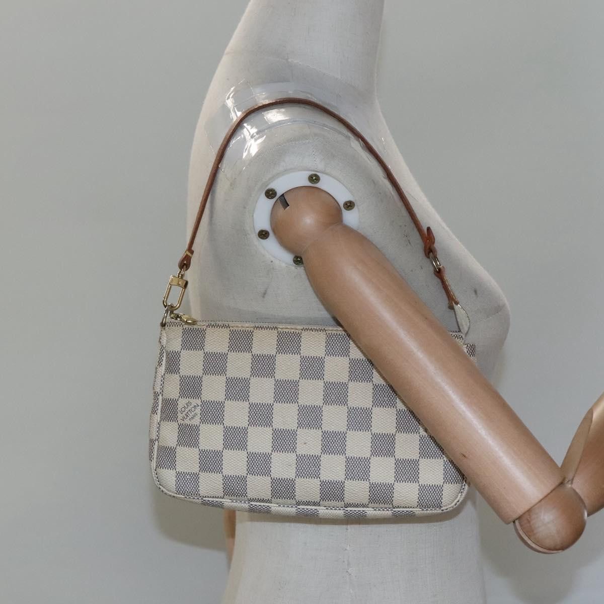 Louis Vuitton Pochette Accessoire White Canvas Clutch Bag (Pre-Owned) Size ONE SIZE - 15 Thumbnail