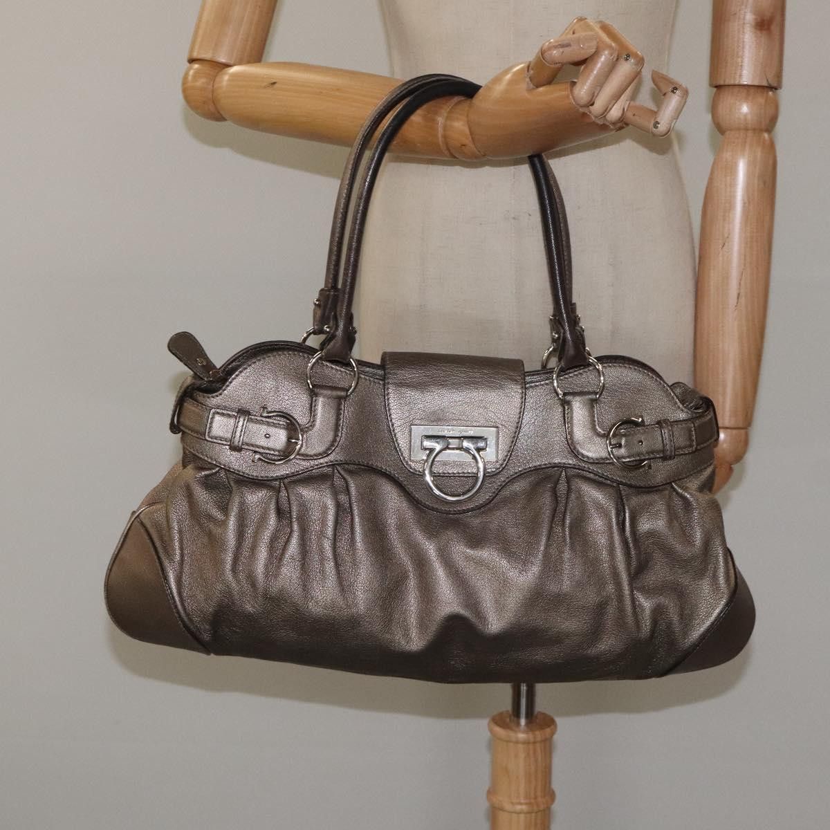 Salvatore Ferragamo Gancini Silver Leather Handbag (Pre-Owned) Size ONE SIZE - 16 Thumbnail