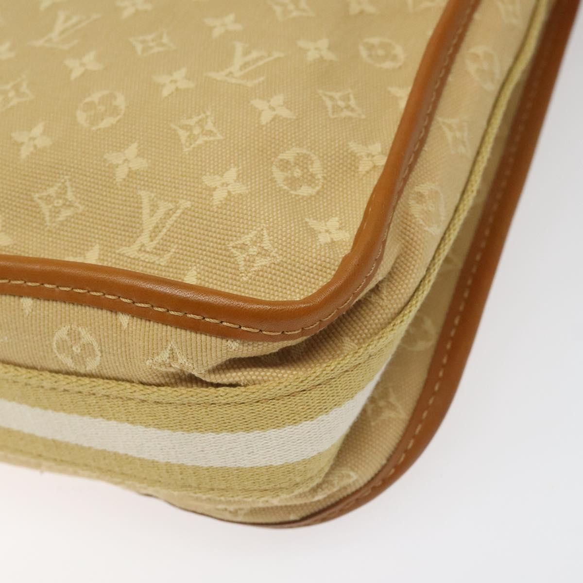 Louis Vuitton Mary Kate Beige Canvas Shoulder Bag (Pre-Owned) Size ONE SIZE - 9 Thumbnail