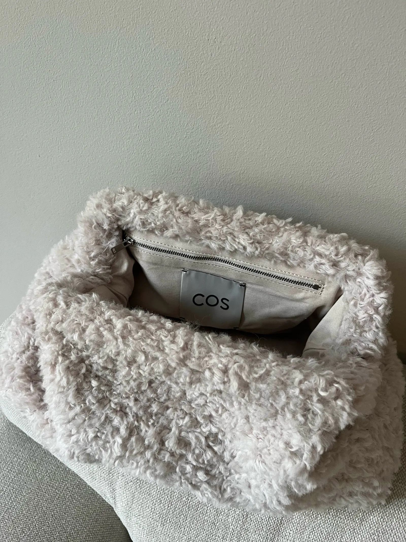 Cos Cos Clutch. bag Size ONE SIZE - 3 Thumbnail