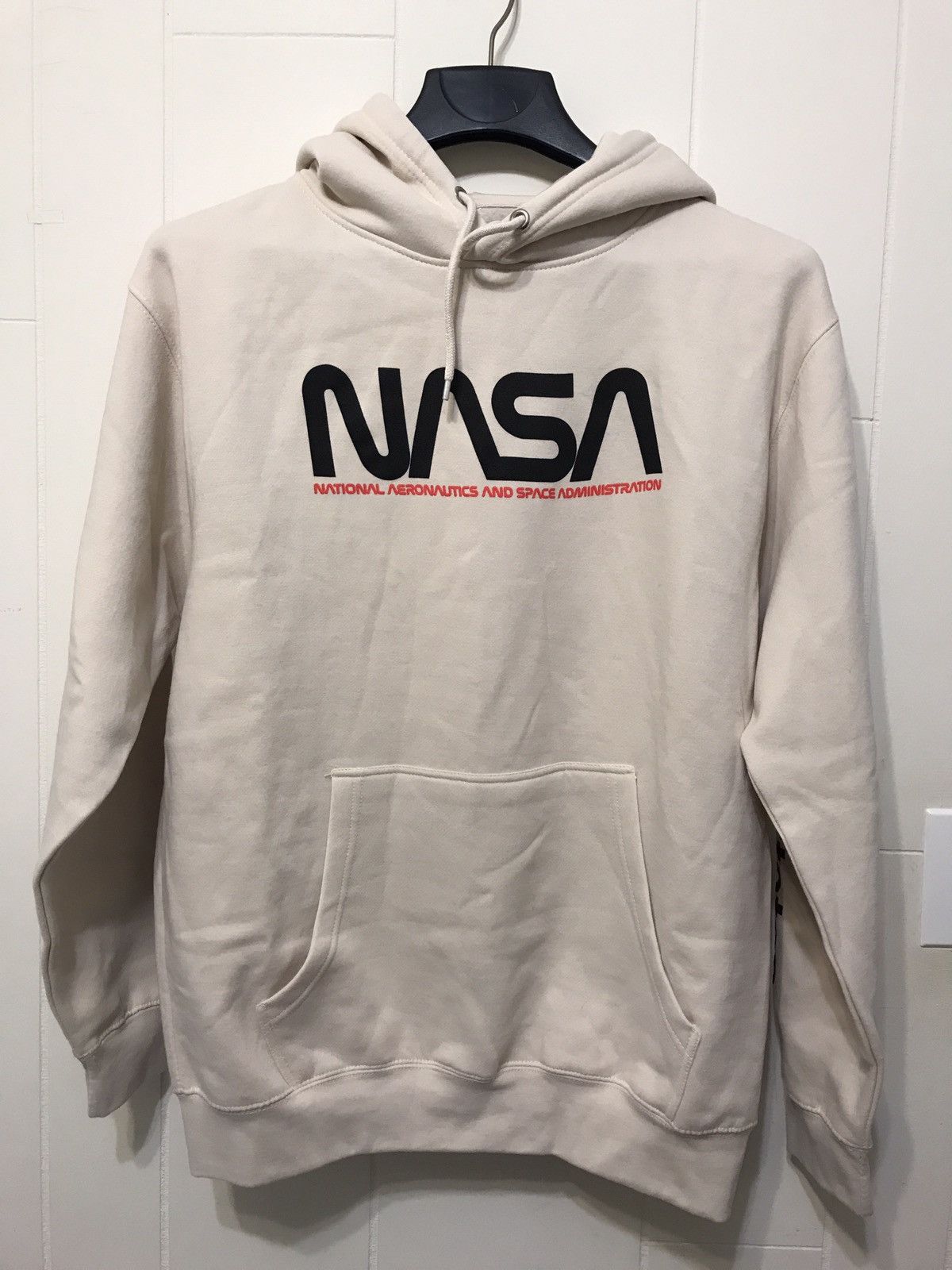 Nasa hoodie deals sweatshirt taupe