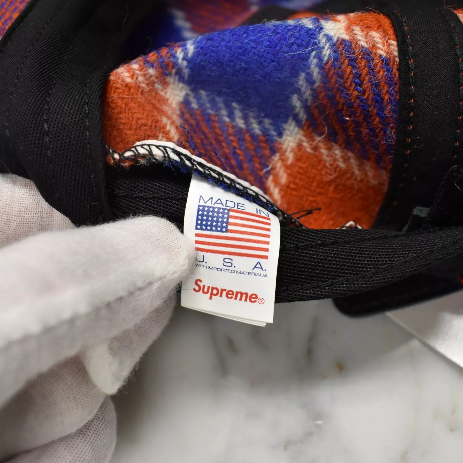 Harris Tweed × Supreme Supreme Harris Tweed Box Logo Camp Cap Hat Red Blue Size ONE SIZE - 4 Thumbnail