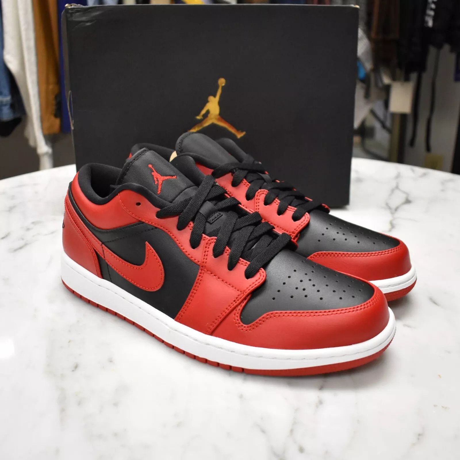 Jordan Brand × Nike Air Jordan 1 Low Bred Banned Black Red Sneakers 2020 Size US 10 / EU 43 - 2 Thumbnail