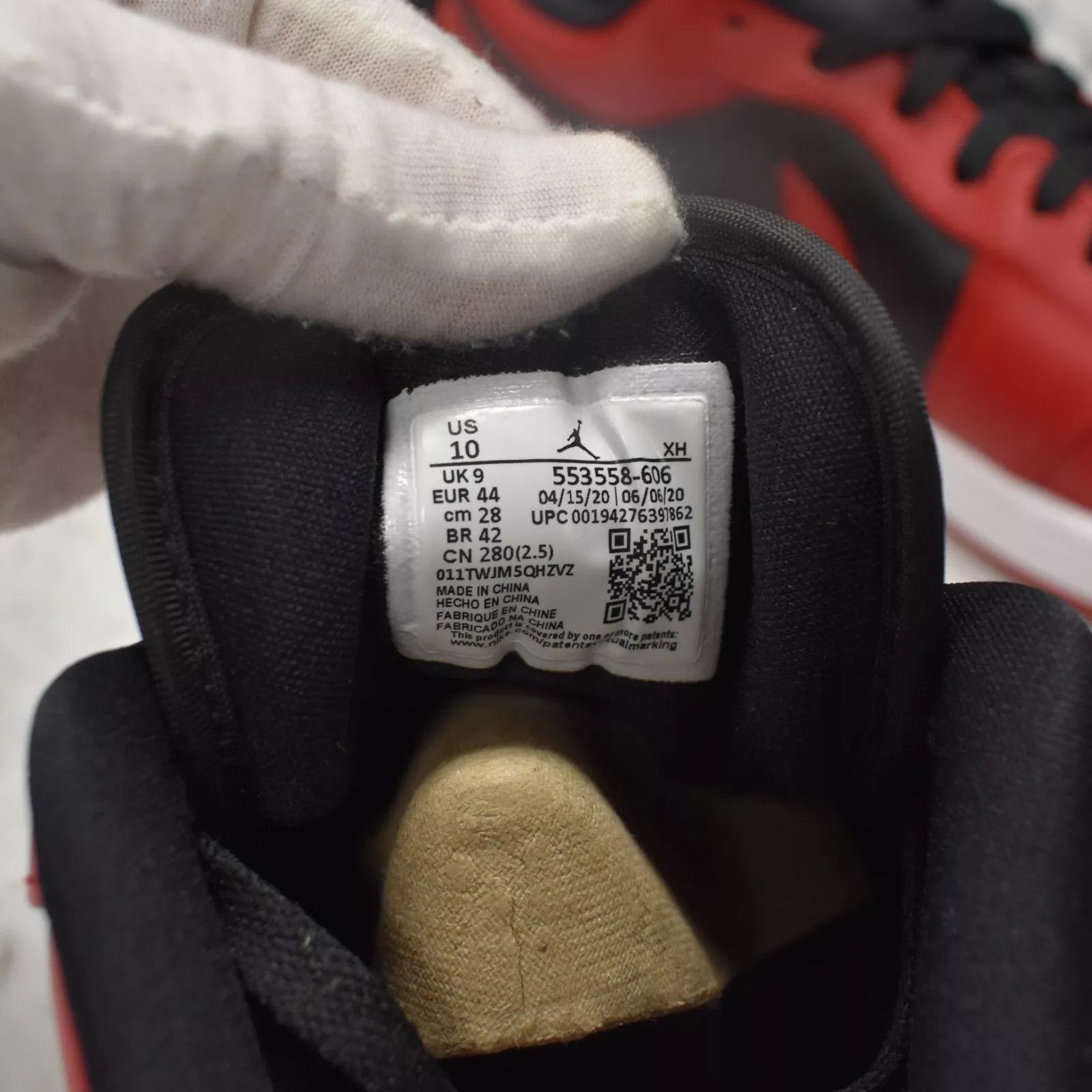 Jordan Brand × Nike Air Jordan 1 Low Bred Banned Black Red Sneakers 2020 Size US 10 / EU 43 - 9 Thumbnail
