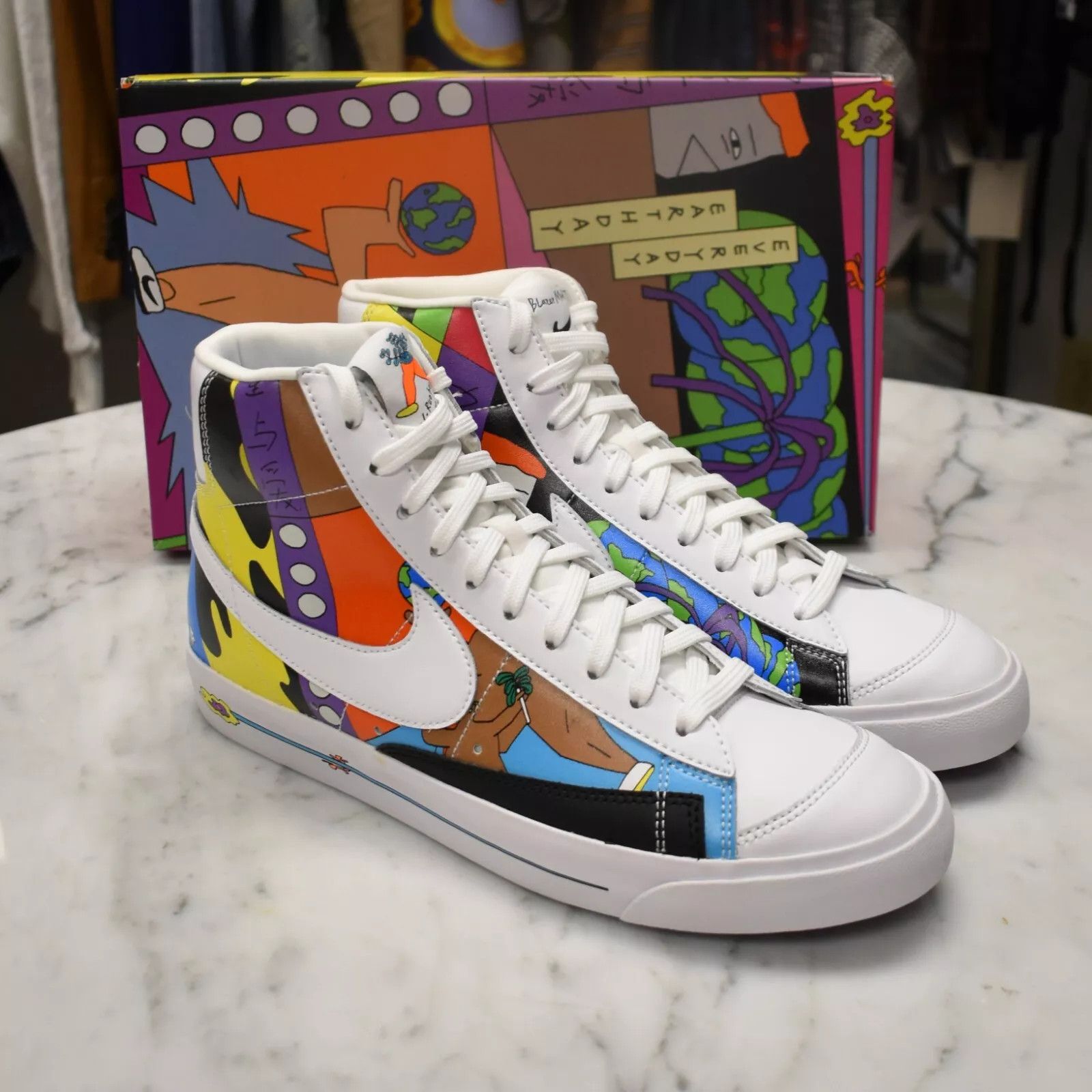 Nike Nike Flyleather Blazer 77 QS Earth Day Ruohan Wang Size US 9.5 / EU 42-43 - 2 Thumbnail
