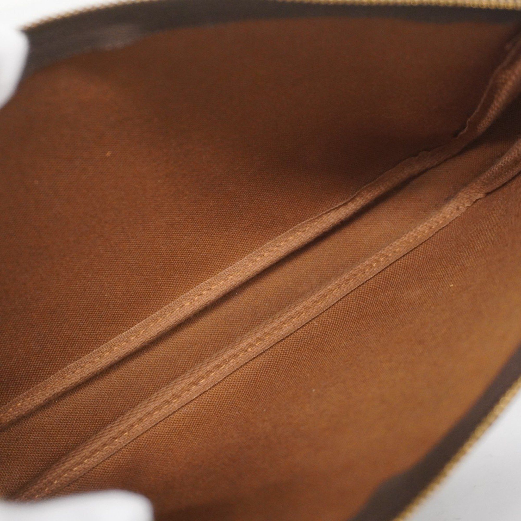 Louis Vuitton Louis Vuitton Pochette Accessoire clutch Size ONE SIZE - 10 Thumbnail