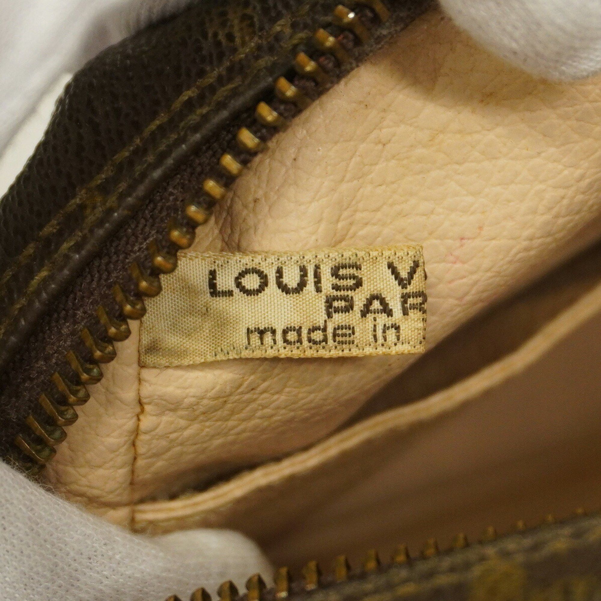 Louis Vuitton Louis Vuitton Trousse de Toilette clutch Size ONE SIZE - 13 Thumbnail