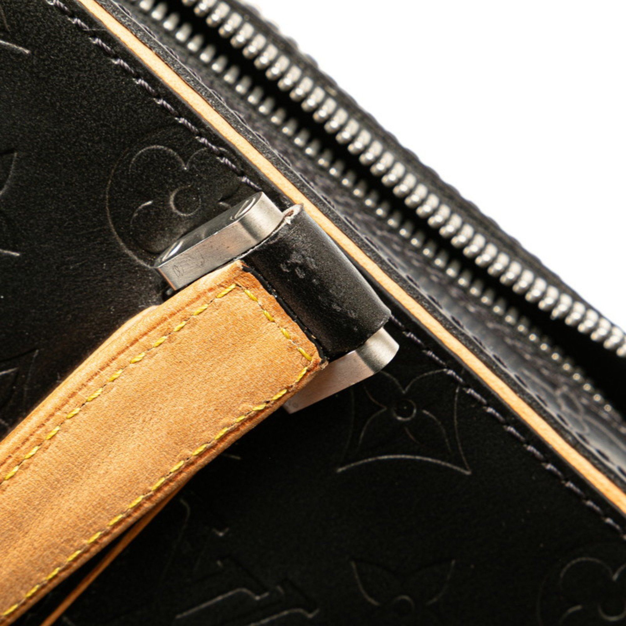 Louis Vuitton Louis Vuitton Shelton handbag Size ONE SIZE - 4 Thumbnail