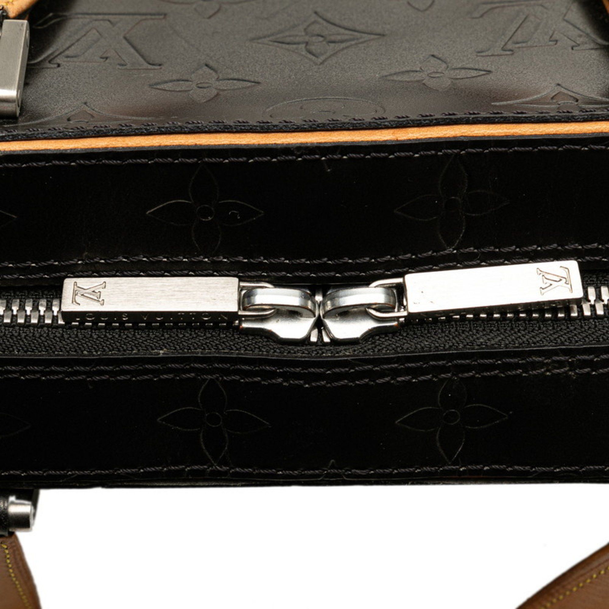 Louis Vuitton Louis Vuitton Shelton handbag Size ONE SIZE - 6 Thumbnail