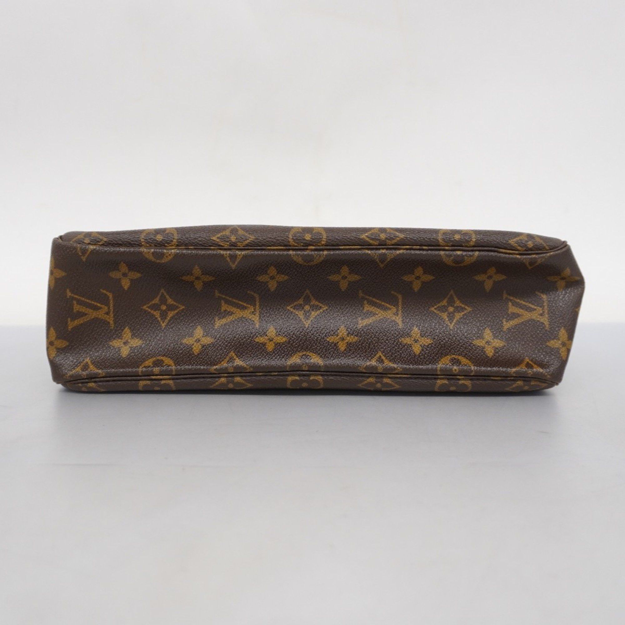 Louis Vuitton Louis Vuitton Trousse de Toilette clutch Size ONE SIZE - 4 Thumbnail