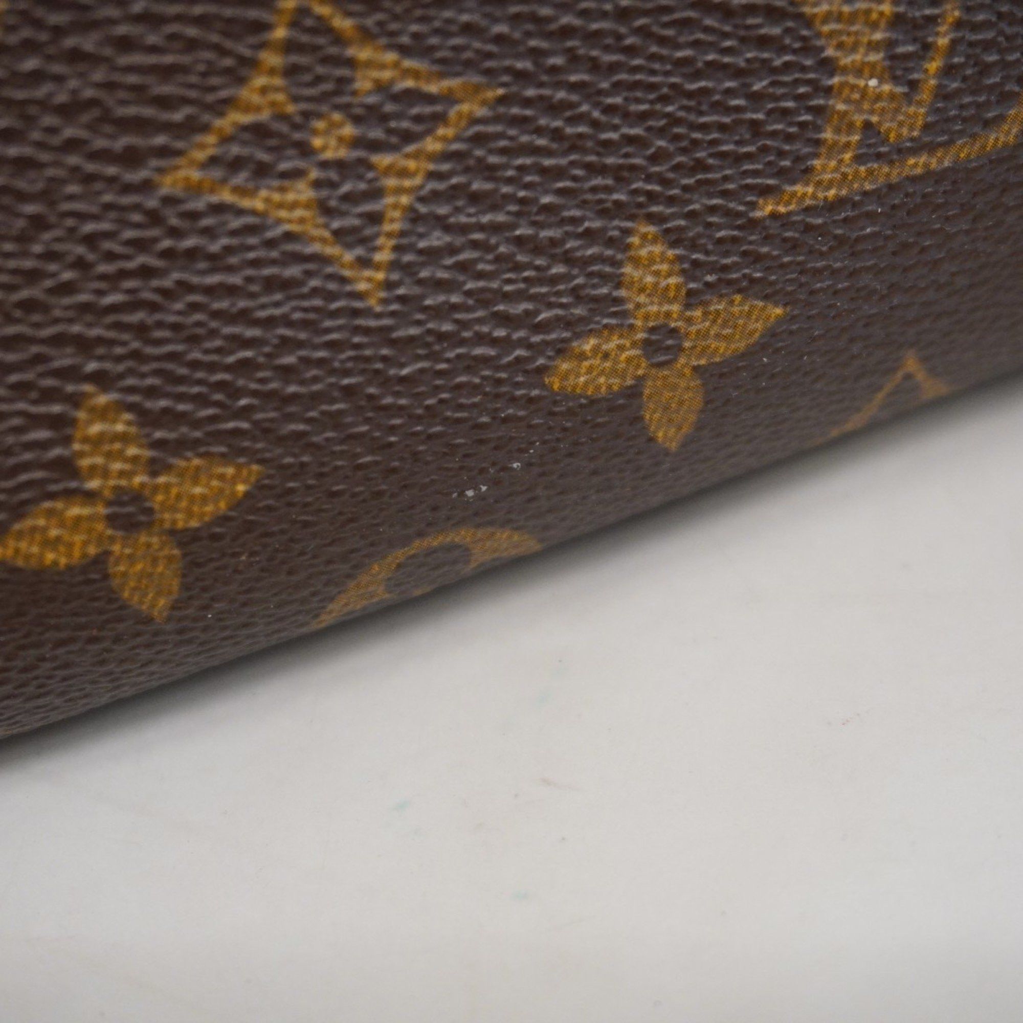 Louis Vuitton Louis Vuitton Trousse de Toilette clutch Size ONE SIZE - 7 Thumbnail