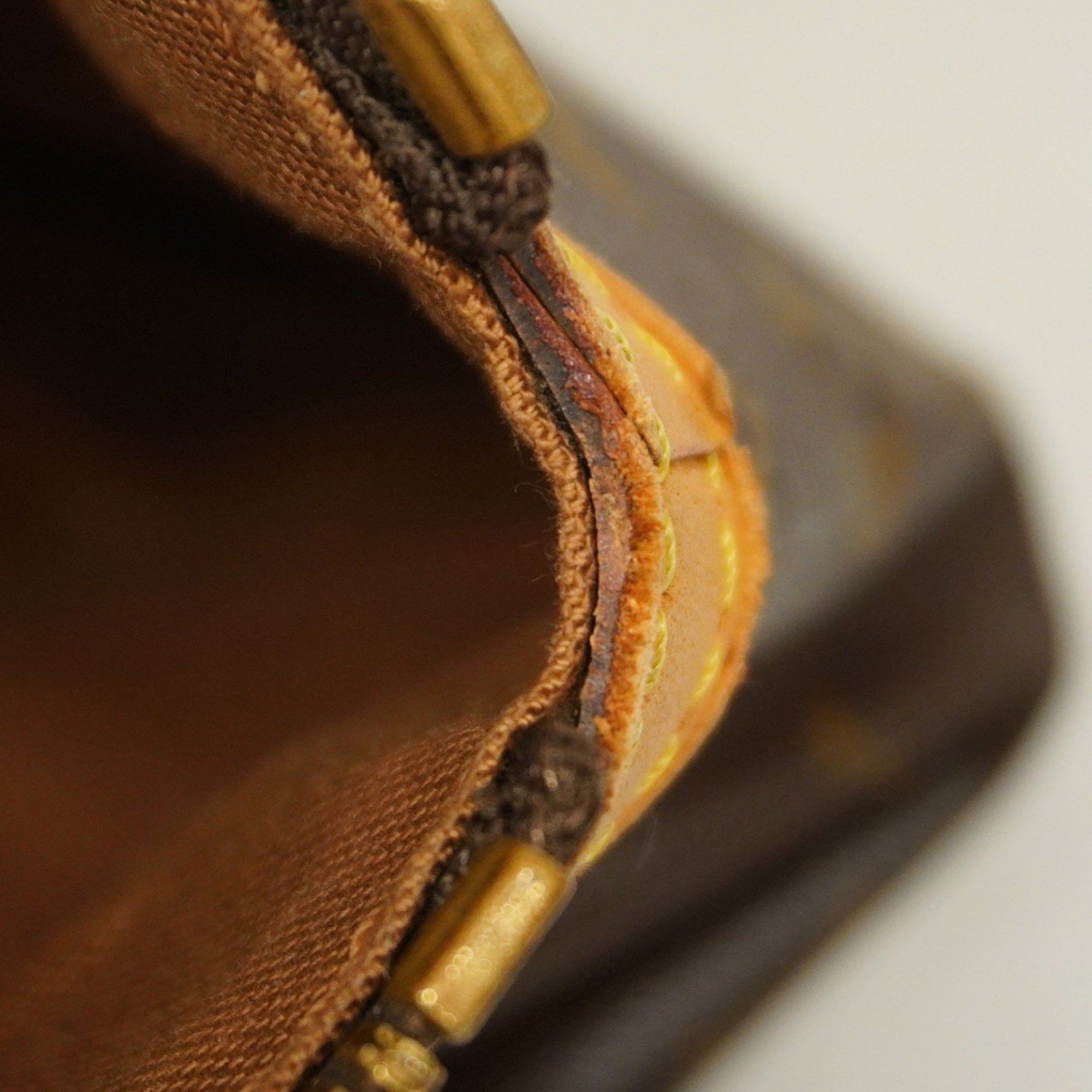 Louis Vuitton Louis Vuitton Tivoli handbag Size ONE SIZE - 12 Thumbnail