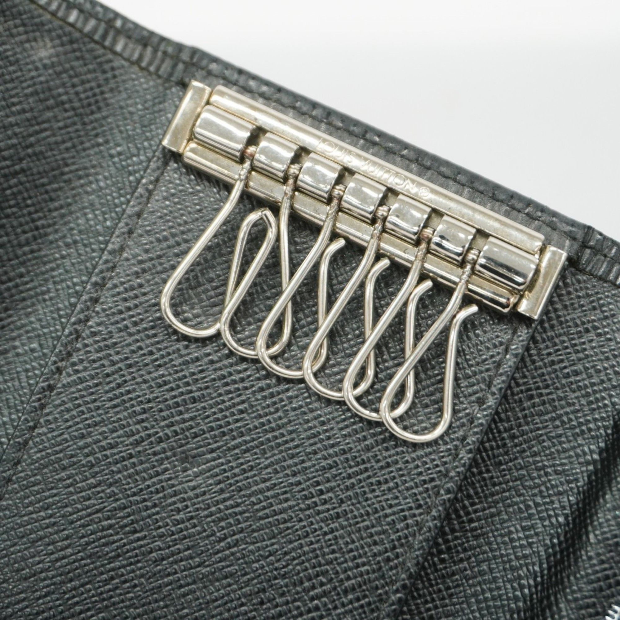 Louis Vuitton Louis Vuitton Multiclés wallet Size ONE SIZE - 10 Thumbnail
