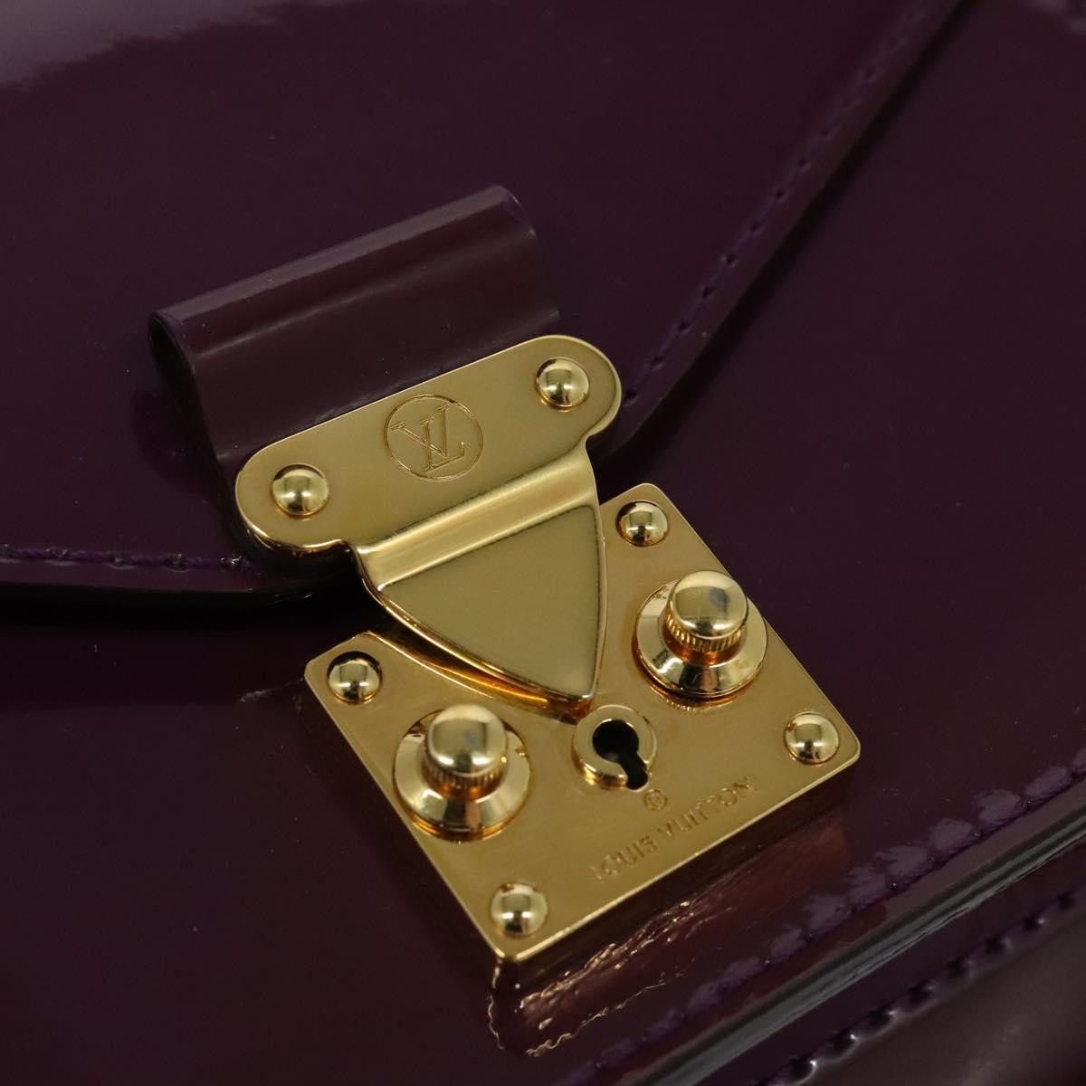 Louis Vuitton Monceau Burgundy Patent Leather Handbag (Pre-Owned) Size ONE SIZE - 13 Thumbnail