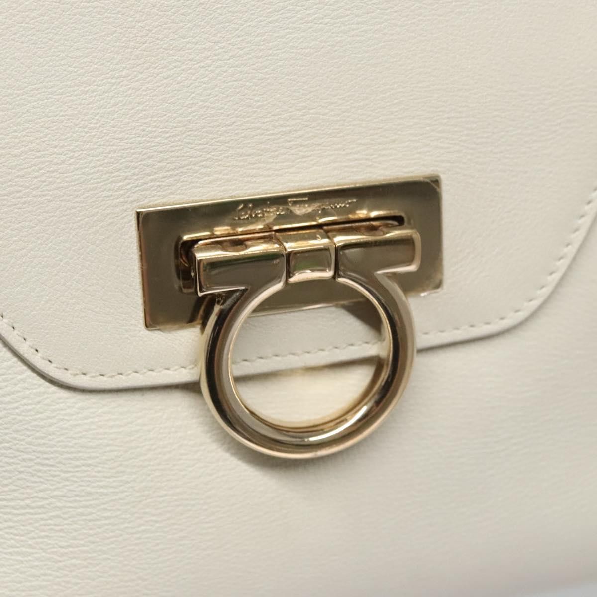 Salvatore Ferragamo Gancini Beige Leather Shoulder Bag (Pre-Owned) Size ONE SIZE - 14 Thumbnail