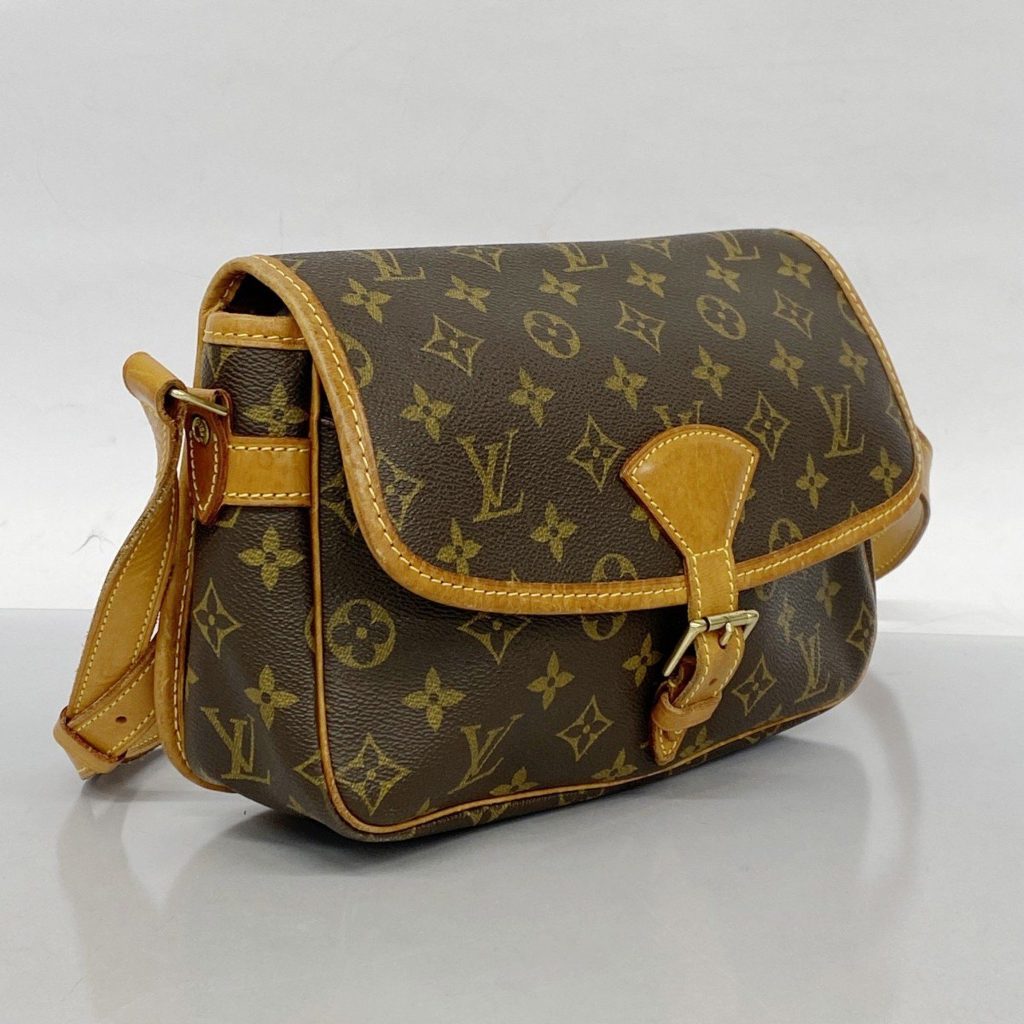 Louis Vuitton Louis Vuitton Sologne shoulder Size ONE SIZE - 3 Thumbnail