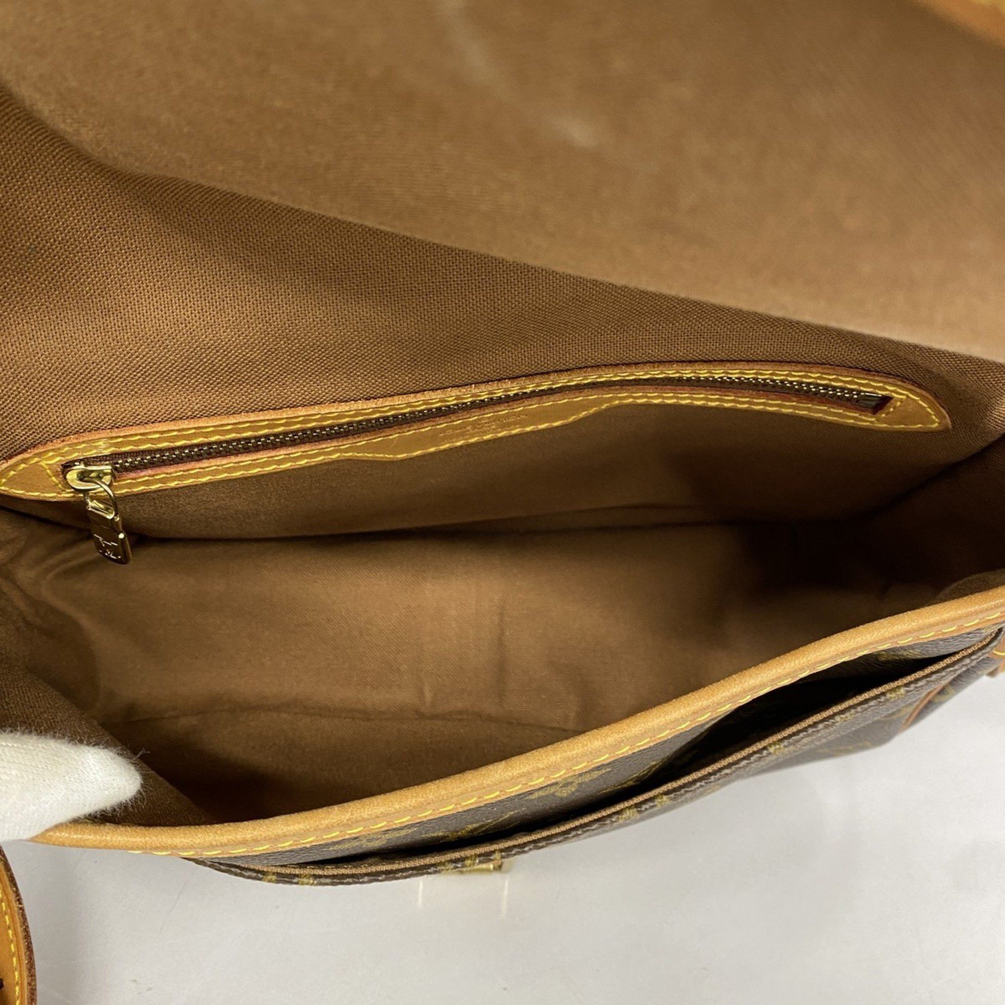 Louis Vuitton Louis Vuitton Sologne shoulder Size ONE SIZE - 14 Thumbnail