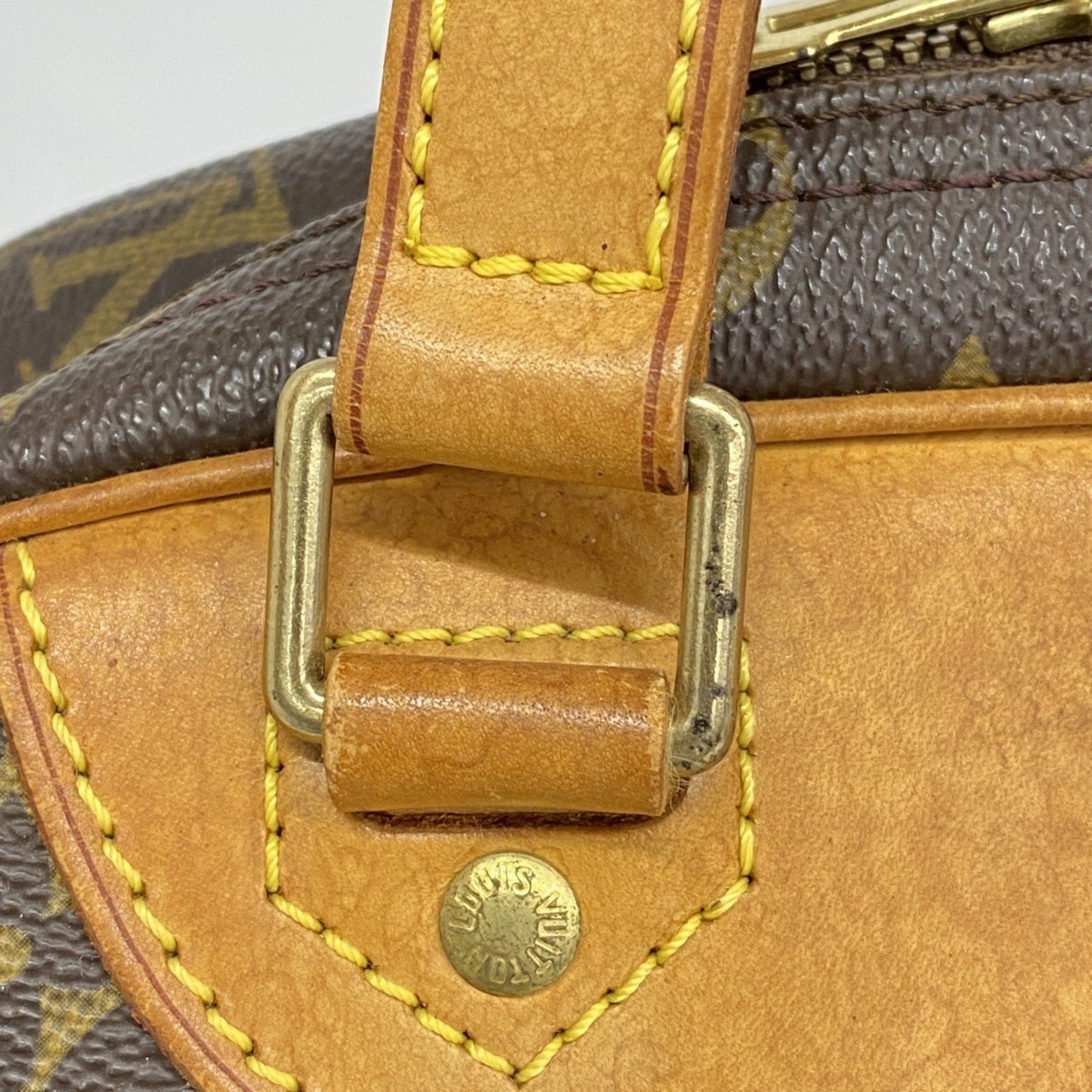 Louis Vuitton Louis Vuitton Excursion handbag Size ONE SIZE - 7 Thumbnail