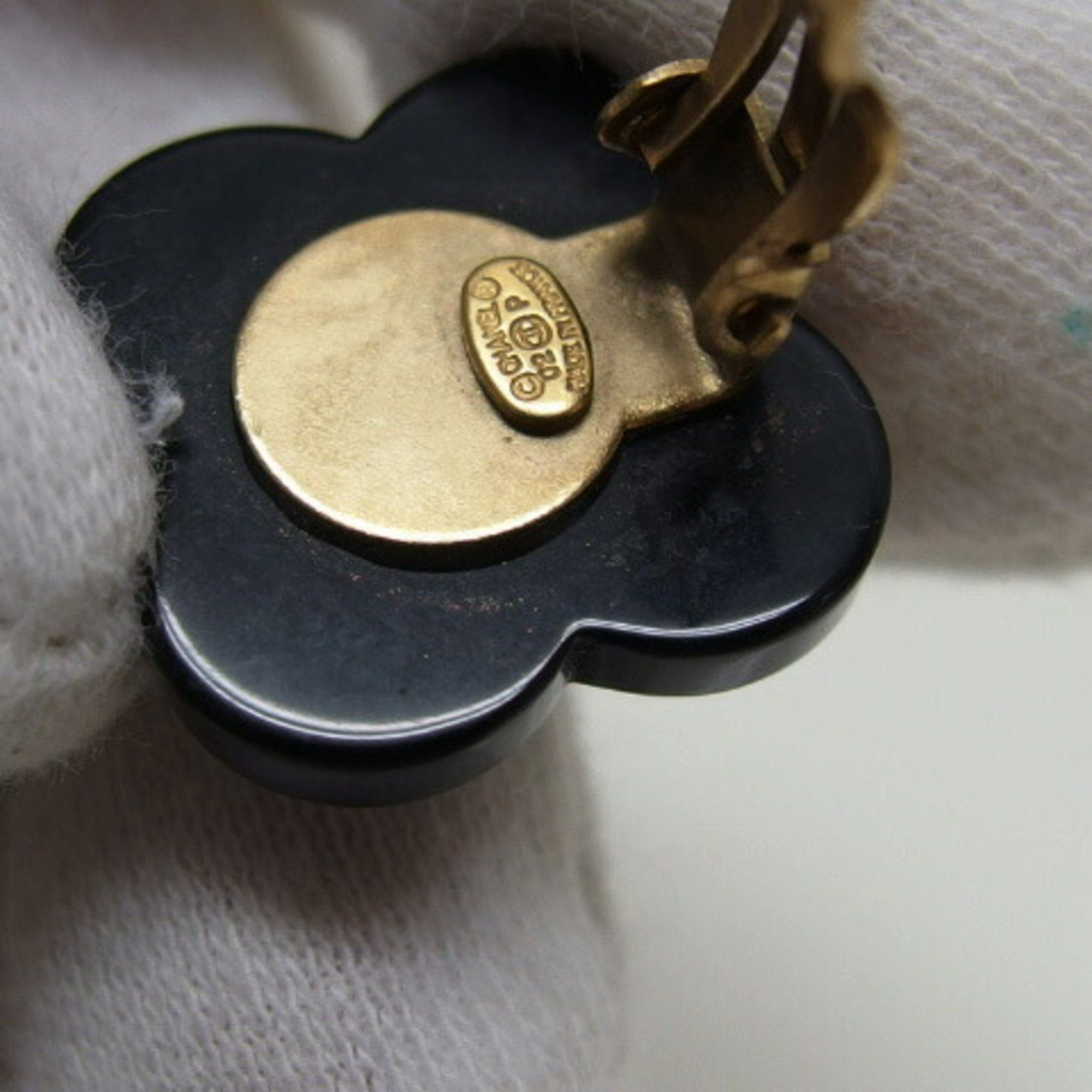 Chanel Chanel Camellia earring Size ONE SIZE - 4 Thumbnail