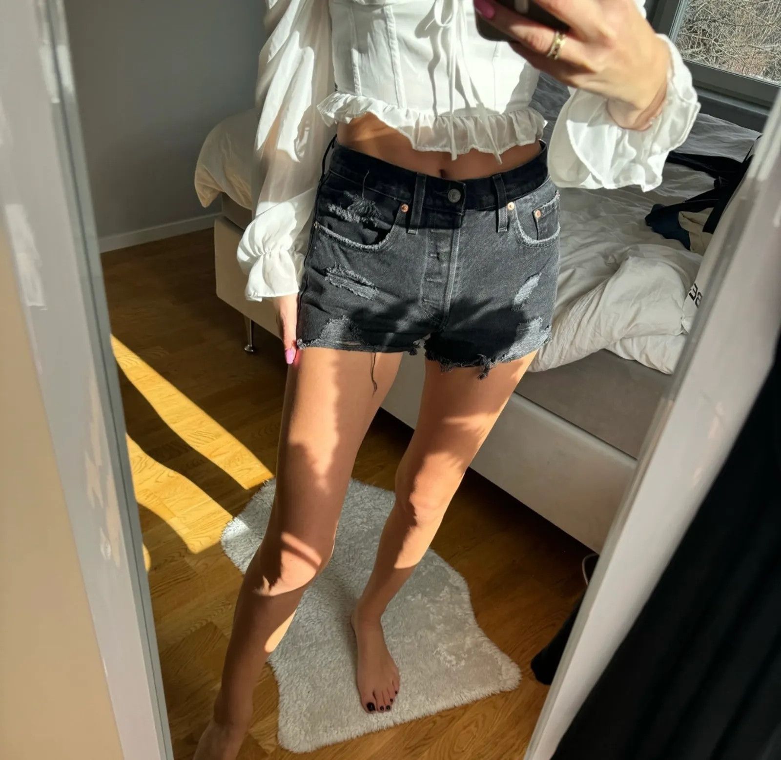 Levi's Levi's Shorts Size 27" / US 4 / IT 40 - 2 Thumbnail
