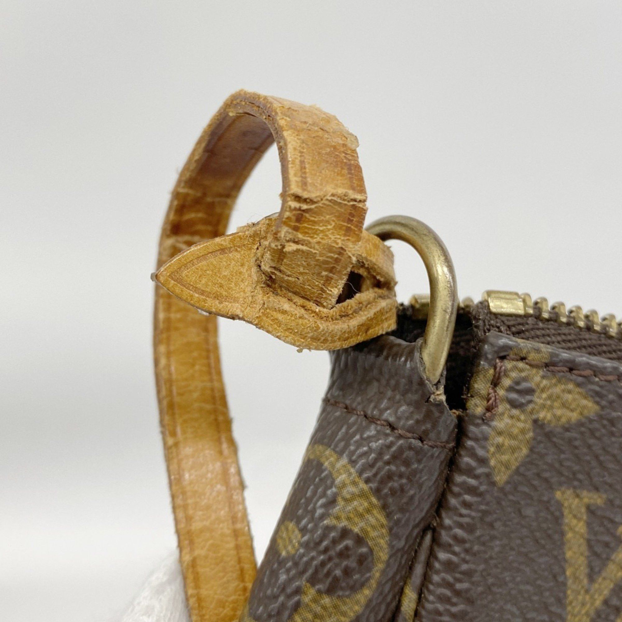 Louis Vuitton Louis Vuitton Pochette Accessoire clutch Size ONE SIZE - 5 Thumbnail