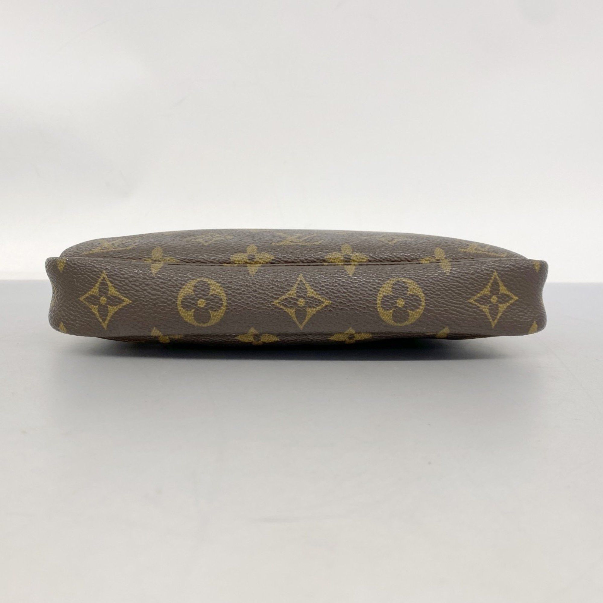 Louis Vuitton Louis Vuitton Pochette Accessoire clutch Size ONE SIZE - 6 Thumbnail