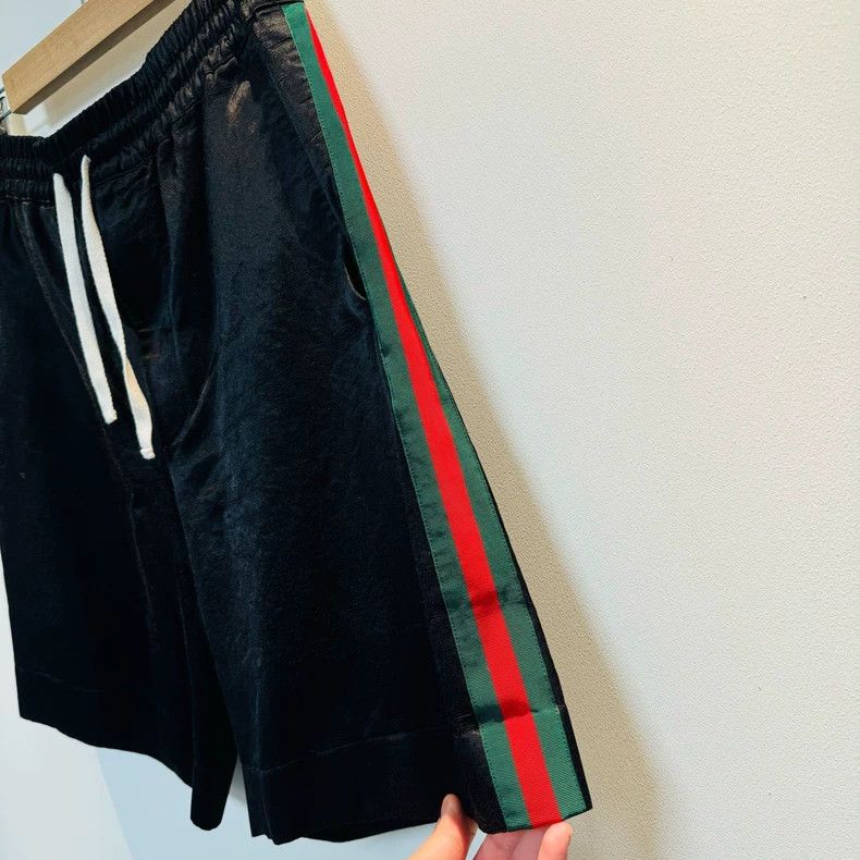 Gucci Gucci Classic Striped Side Shorts Size US 31 - 2 Thumbnail