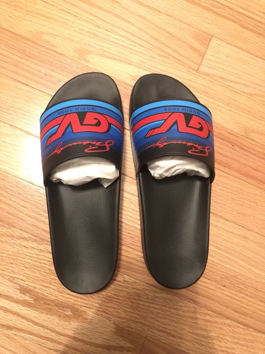 Givenchy world tour clearance slides