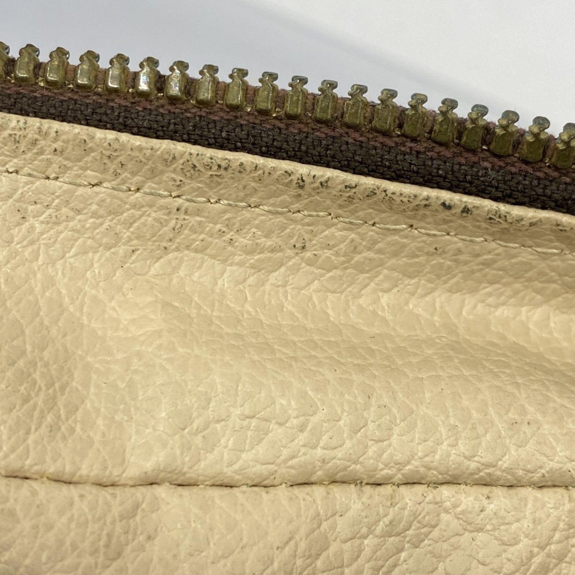 Louis Vuitton Louis Vuitton Trousse Toilette 28 clutch Size ONE SIZE - 10 Thumbnail