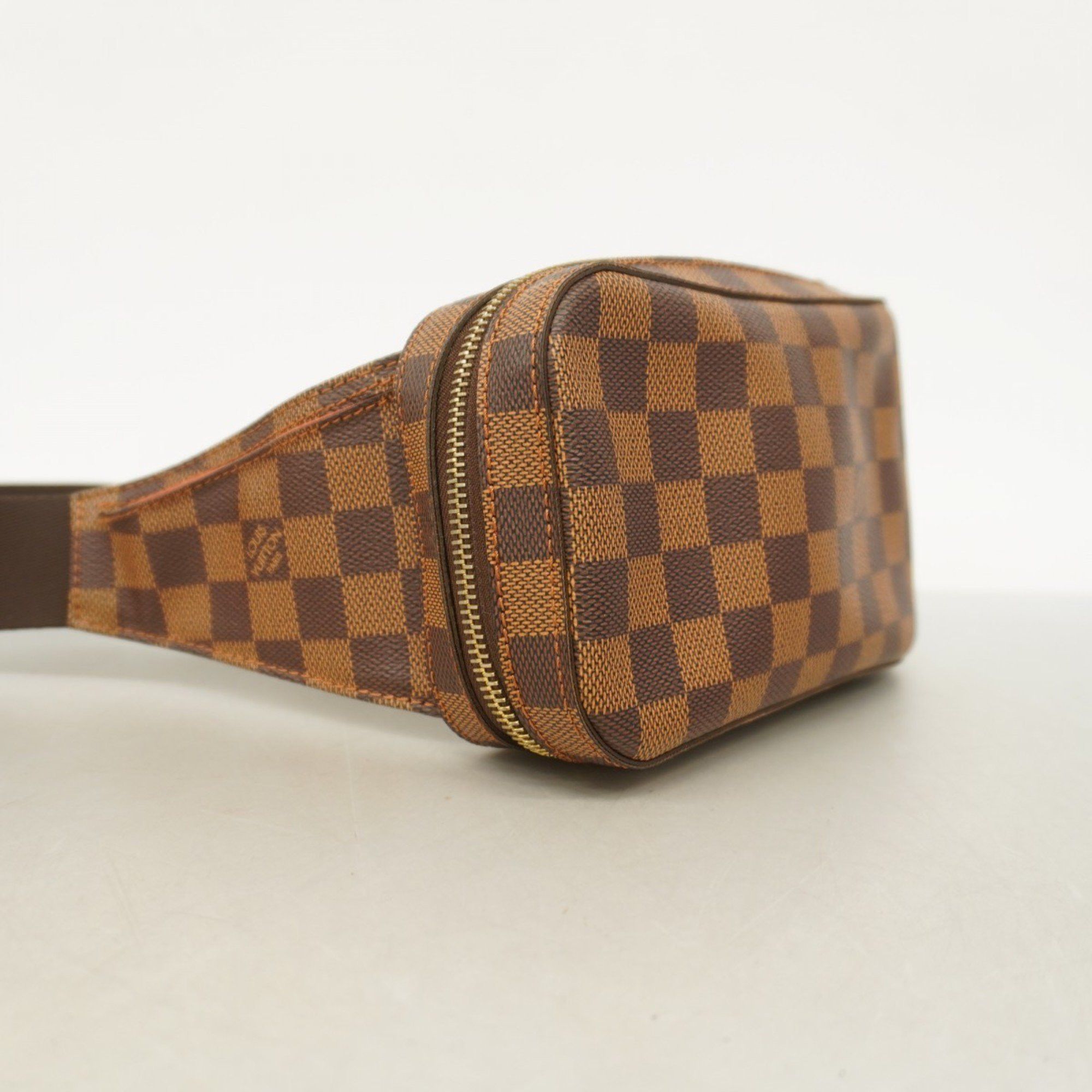 Louis Vuitton Louis Vuitton Geronimos clutch Size ONE SIZE - 3 Thumbnail