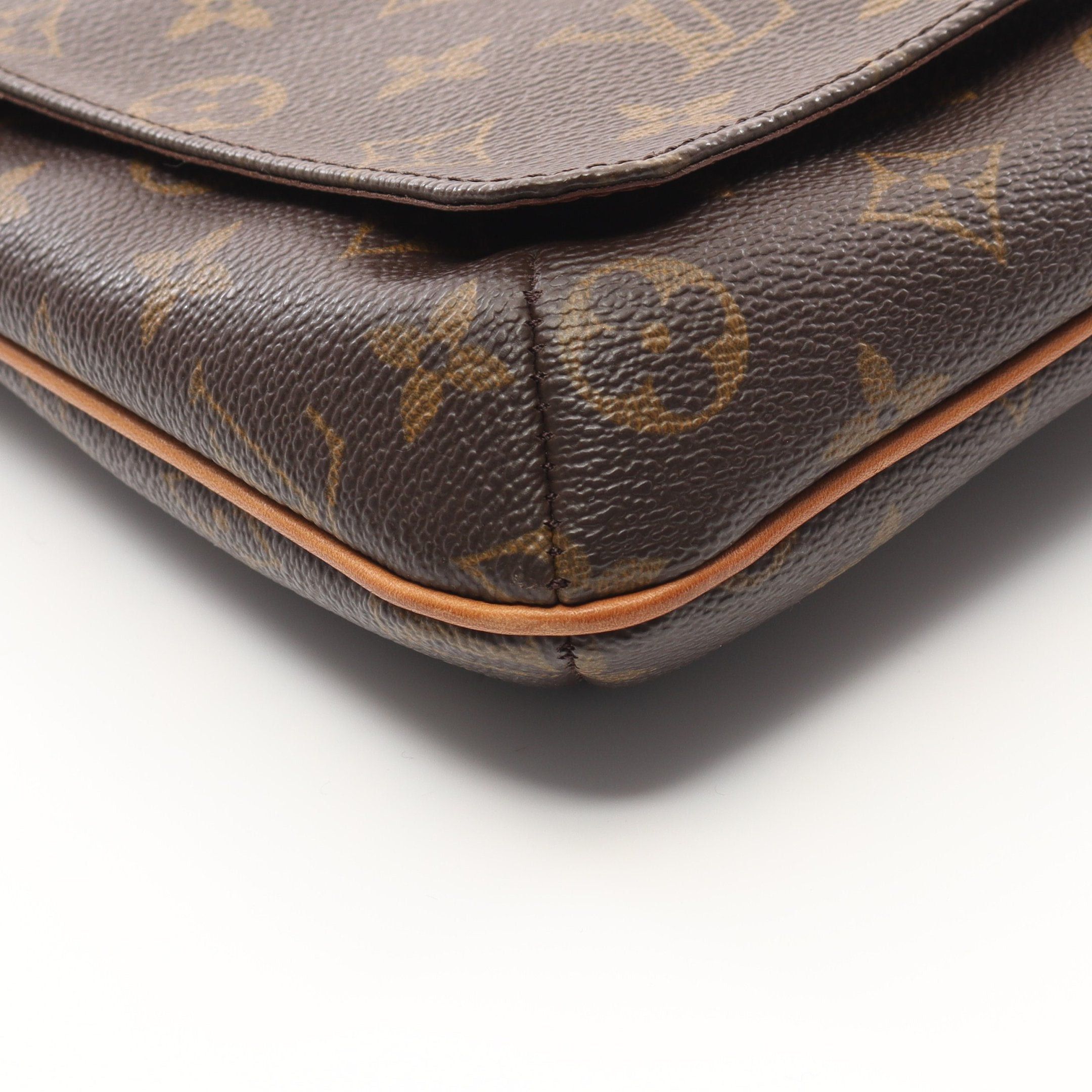 Louis Vuitton Louis Vuitton Musette Salsa Short Strap Monogram Shoulder Bag Leather Brown Size ONE SIZE - 7 Thumbnail