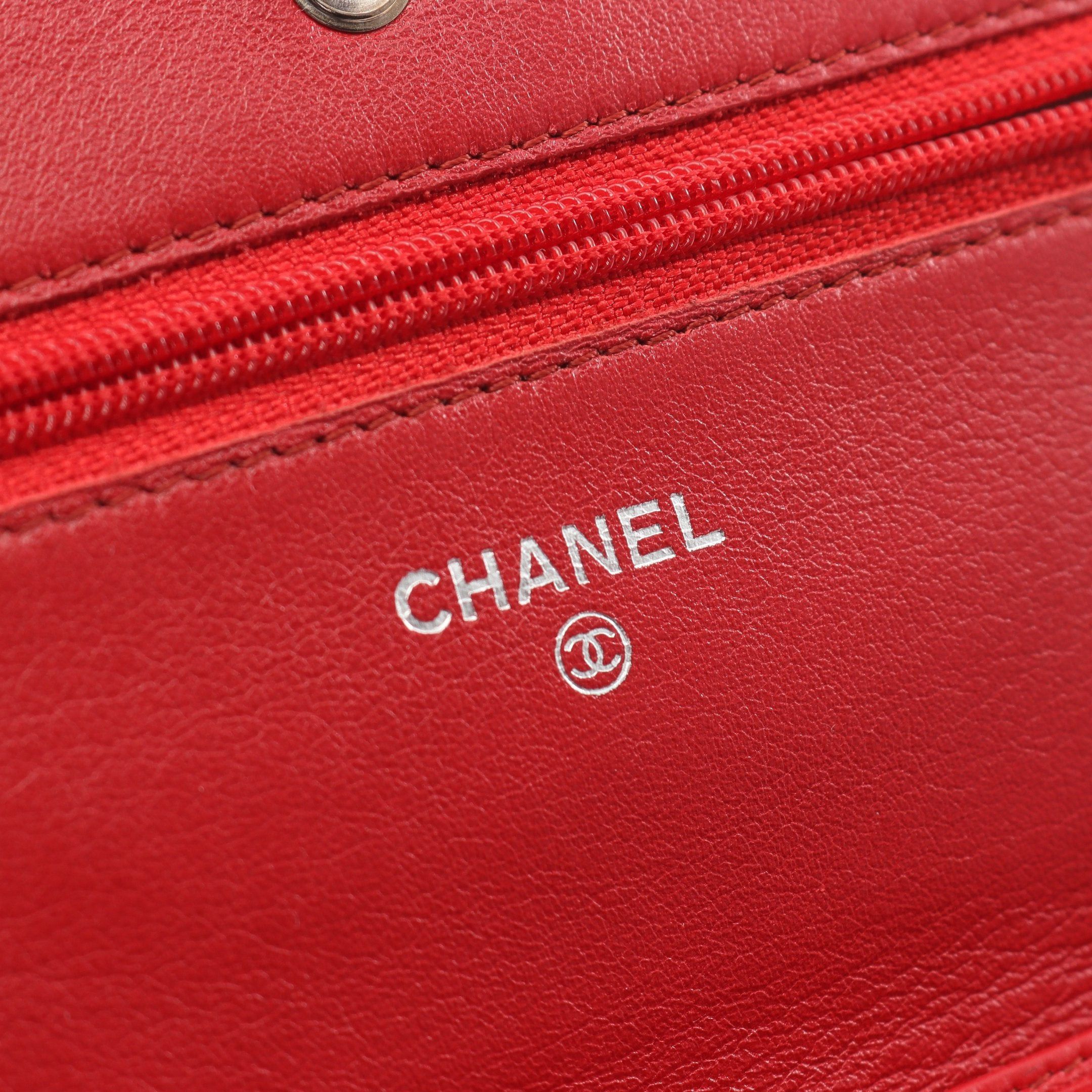 Chanel Chanel Coco Mark Chain Wallet Caviar Skin Red Silver Hardware Size ONE SIZE - 4 Thumbnail