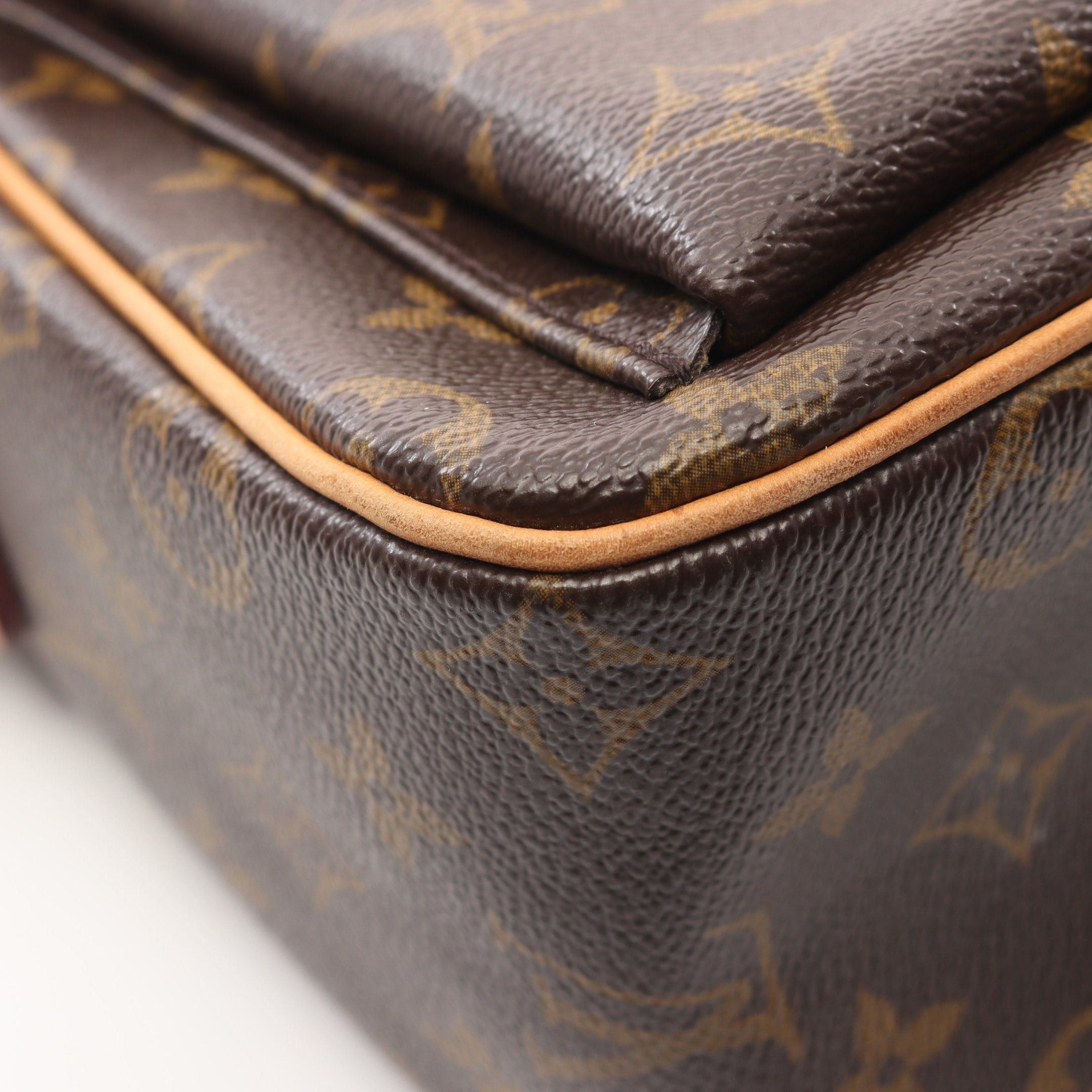 Louis Vuitton Louis Vuitton Vivacite Gm Monogram Shoulder Bag Leather Brown Size ONE SIZE - 8 Thumbnail