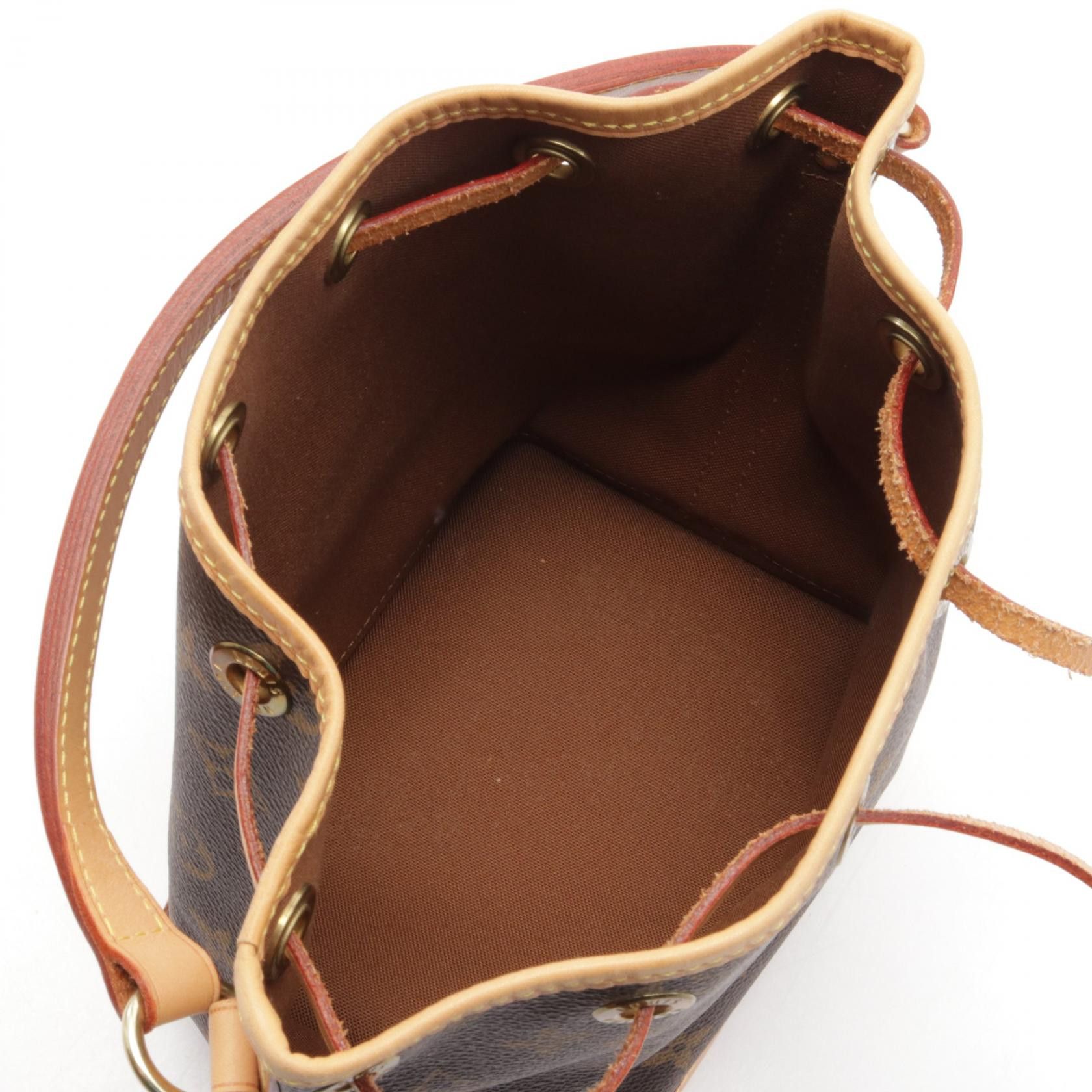 Louis Vuitton Louis Vuitton Mininoe Monogram Handbag Leather Brown Size ONE SIZE - 3 Thumbnail