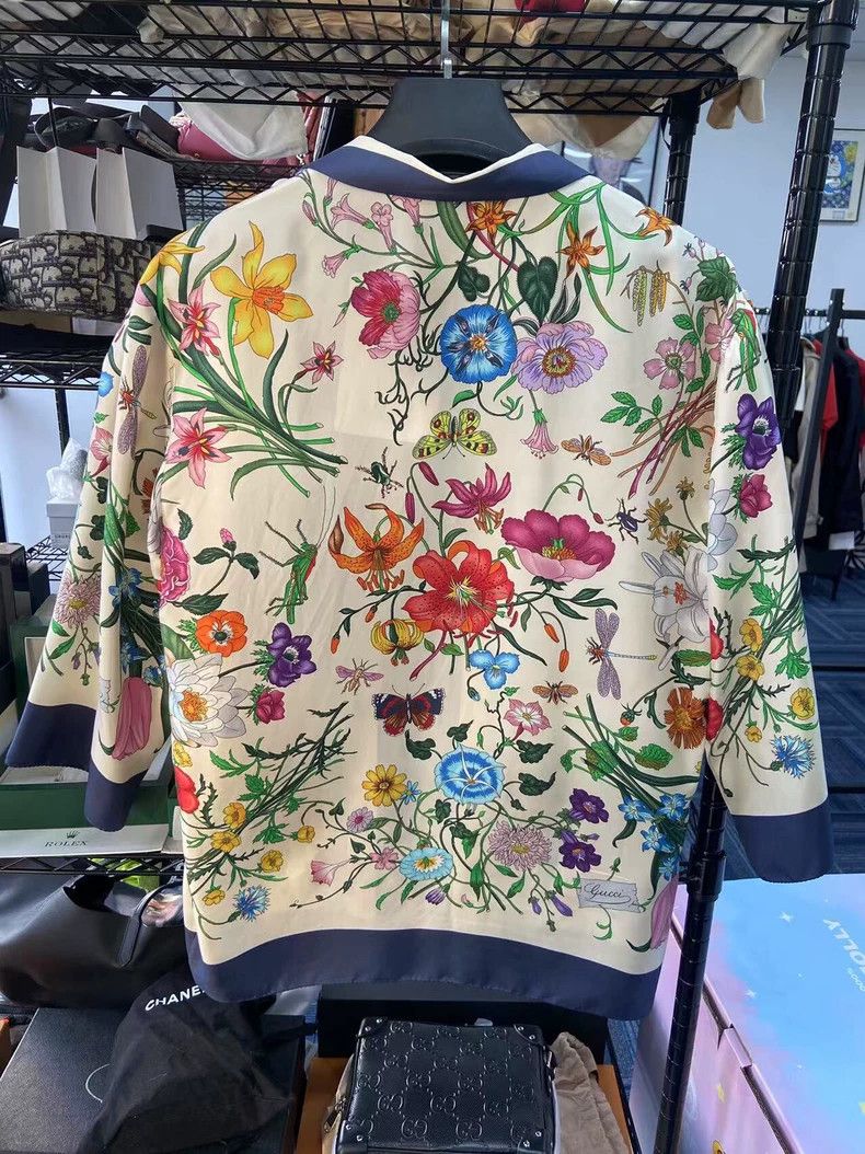 Gucci Gucci Floral Print Silk Casual Jacket Size US M / EU 48-50 / 2 - 2 Thumbnail