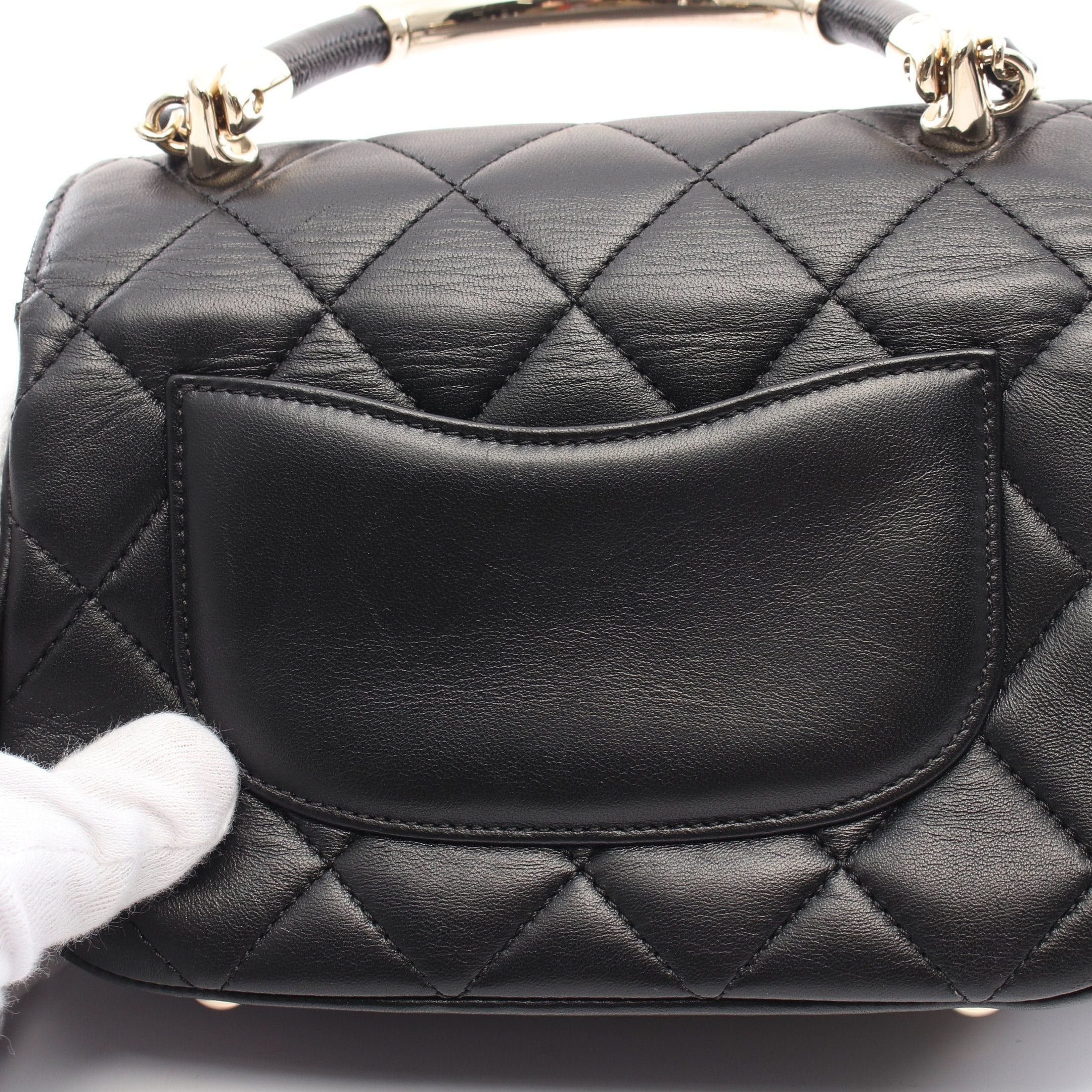 Chanel Chanel Matelasse Chain Shoulder Bag Metal Handle Lambskin Black Gold Hardware Size ONE SIZE - 11 Thumbnail