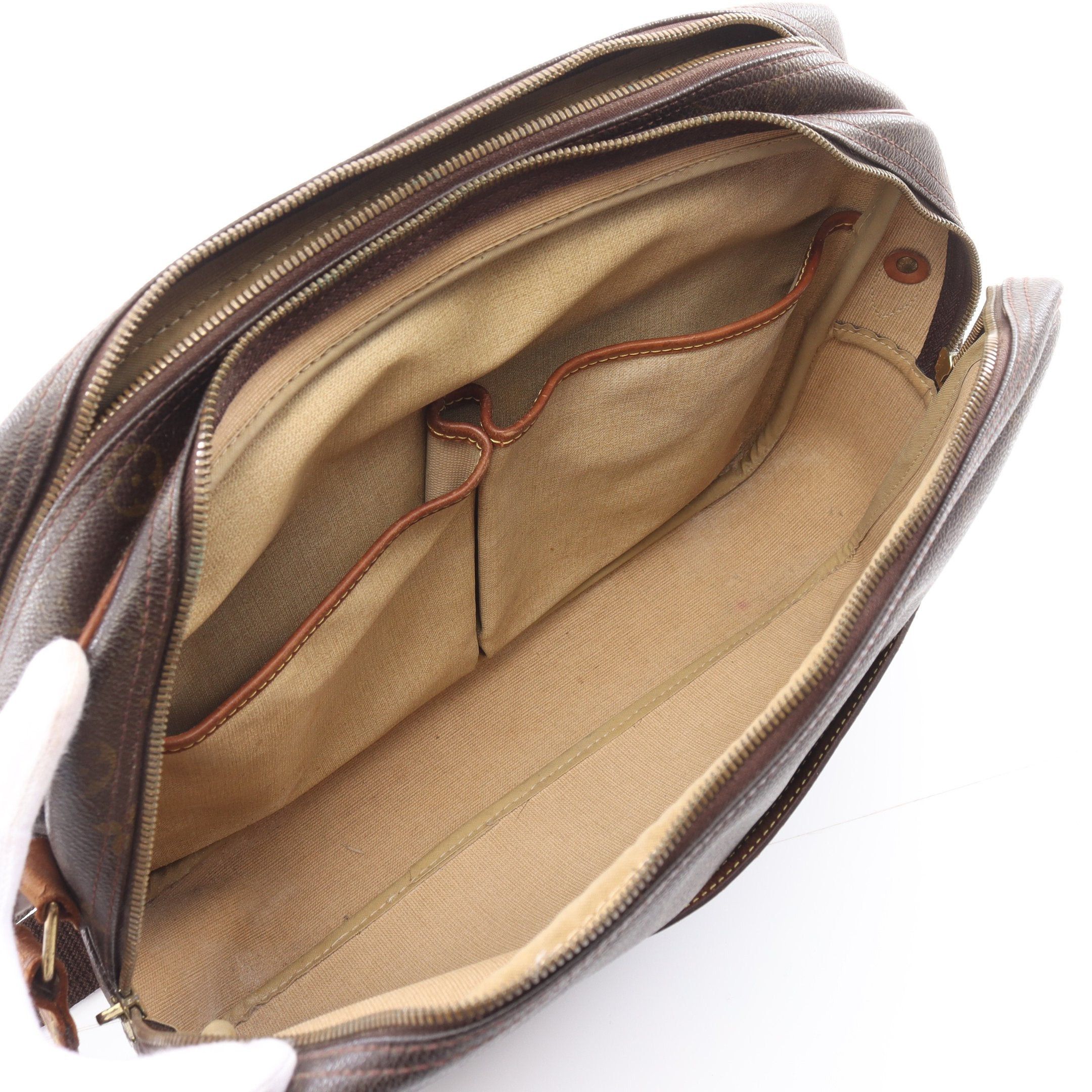 Louis Vuitton Louis Vuitton Reporter Gm Monogram Shoulder Bag Leather Brown Size ONE SIZE - 4 Thumbnail