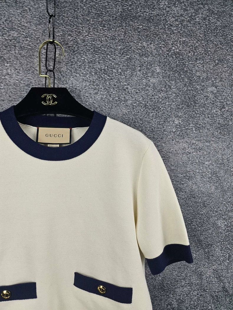 Gucci Gucci Short Sleeve Embroidered Top Size US S / EU 44-46 / 1 - 4 Thumbnail