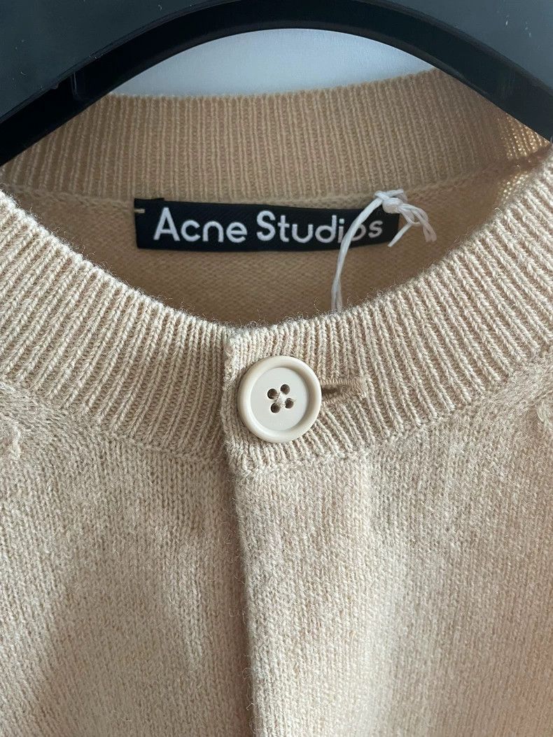 Acne Studios Acne Studios Cardigan in Khaki Color Size US S / EU 44-46 / 1 - 3 Thumbnail