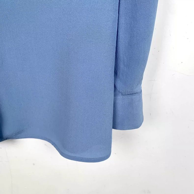 Gucci Blue Ruffle Pearl Button Silk Shirt Size US S / EU 44-46 / 1 - 5 Thumbnail